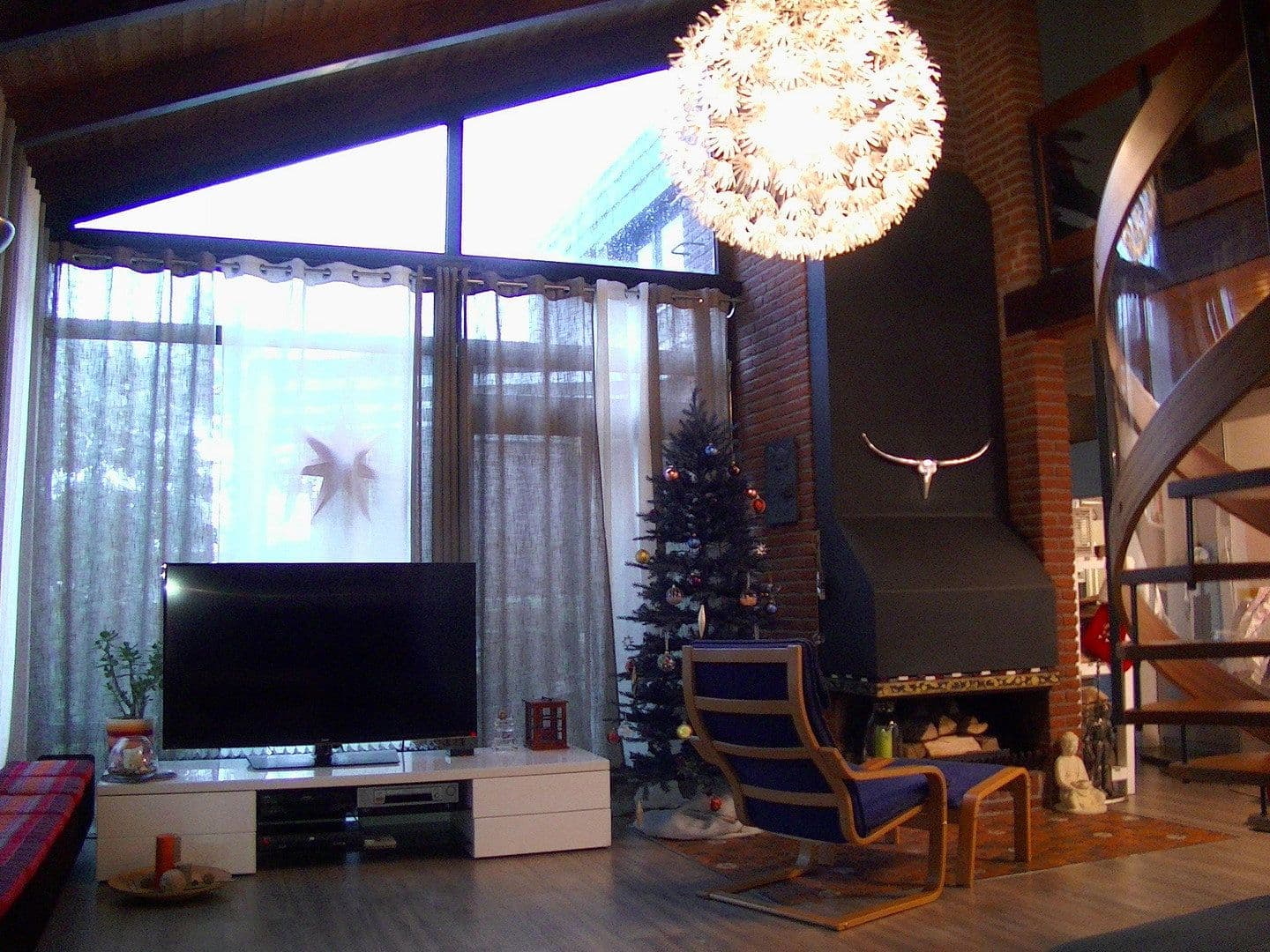 Prodej domu 210 m², pozemek 995 m², Deutsch Evern, Dolní Sasko Prodej domu 210 m², pozemek 995 m², Deutsch Evern, Dolní Sasko