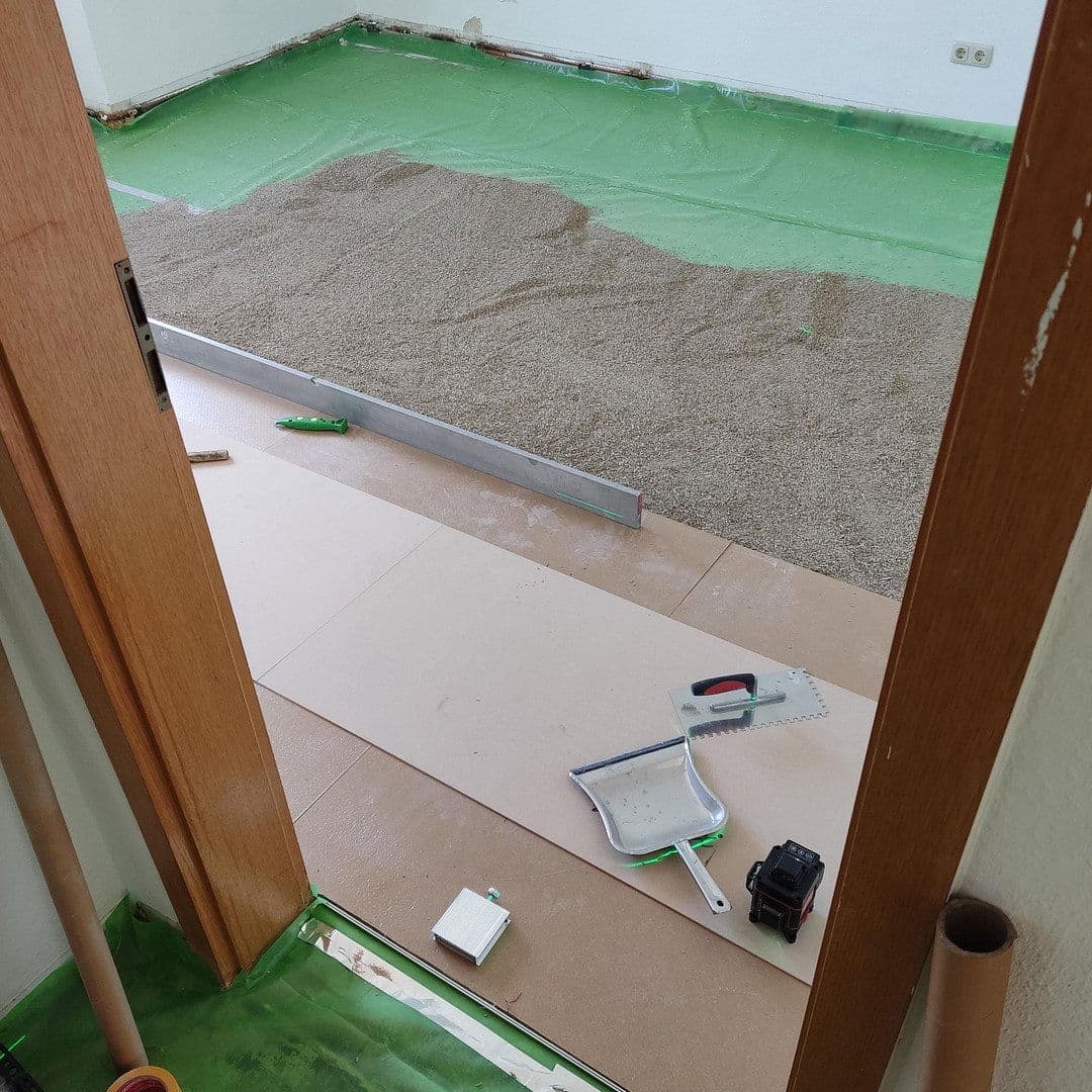 Prodej domu 763 m², pozemek 413 m², Karl-Liebknechtstr. 28, Ilmenava, Durynsko Prodej domu 763 m², pozemek 413 m², Karl-Liebknechtstr. 28, Ilmenava, Durynsko