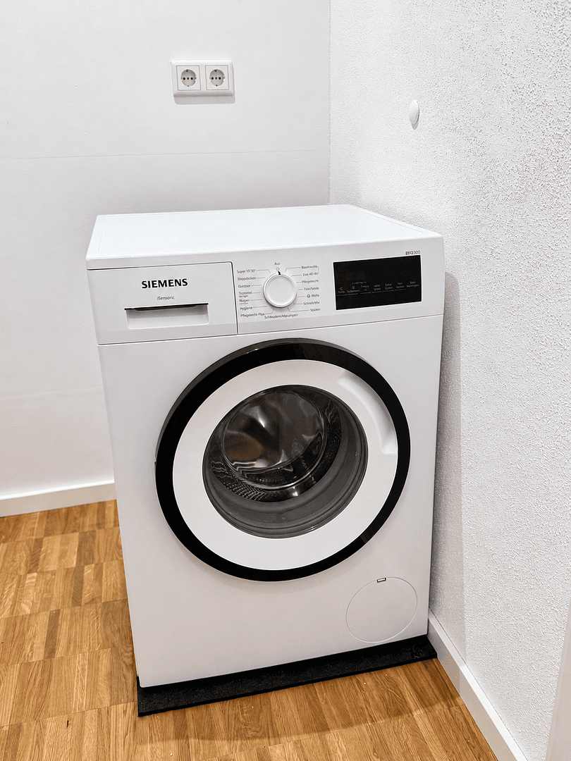 Pronájem bytu 2+1 65 m², Bahnhofplatz 6a, Eichstätt, Bavorsko Pronájem bytu 2+1 65 m², Bahnhofplatz 6a, Eichstätt, Bavorsko