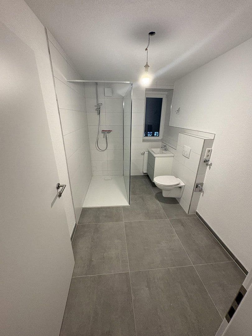Pronájem bytu 2+1 54 m², Tuttlingen, Bádensko-Württembersko Pronájem bytu 2+1 54 m², Tuttlingen, Bádensko-Württembersko
