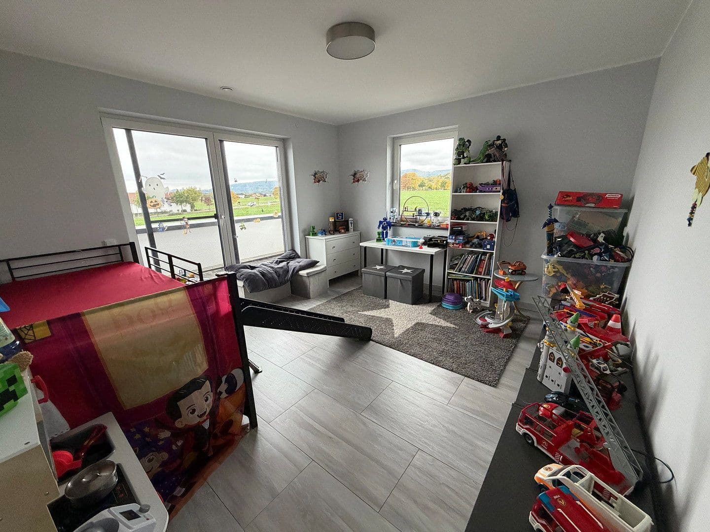 Prodej domu 175 m², pozemek 485 m², Rostocker Str. 18, Vellmar, Hessen Prodej domu 175 m², pozemek 485 m², Rostocker Str. 18, Vellmar, Hessen