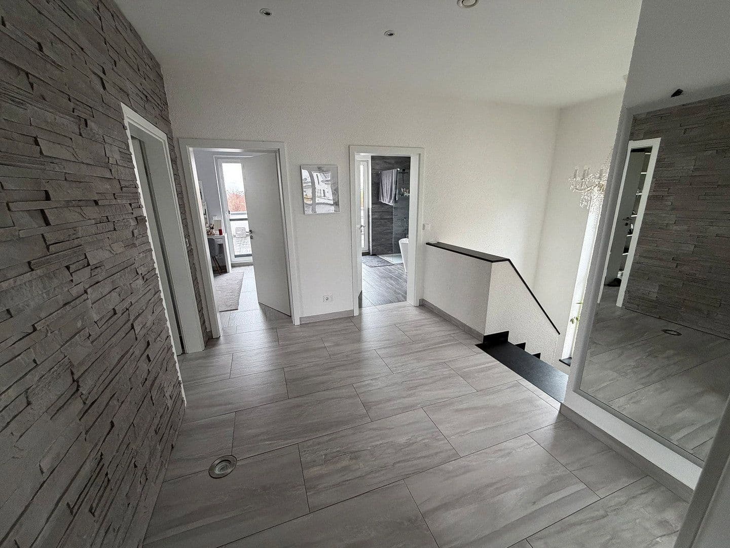 Prodej domu 175 m², pozemek 485 m², Rostocker Str. 18, Vellmar, Hessen Prodej domu 175 m², pozemek 485 m², Rostocker Str. 18, Vellmar, Hessen