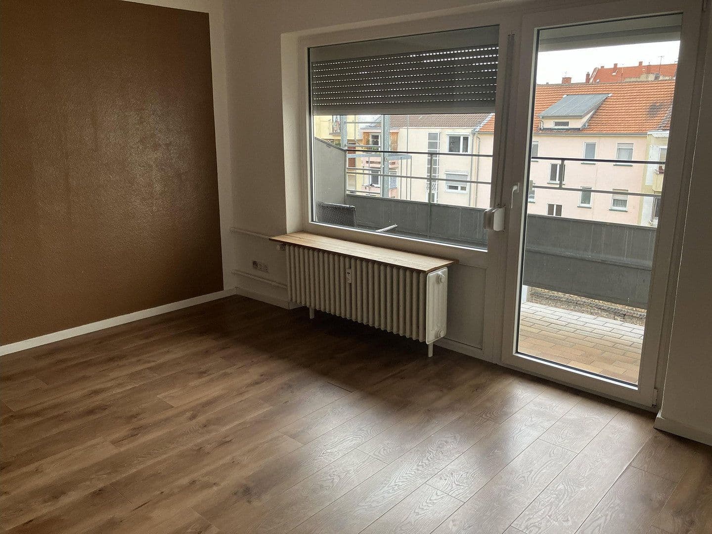 Pronájem bytu 1+1 24 m², Mannheim, Bádensko-Württembersko Pronájem bytu 1+1 24 m², Mannheim, Bádensko-Württembersko