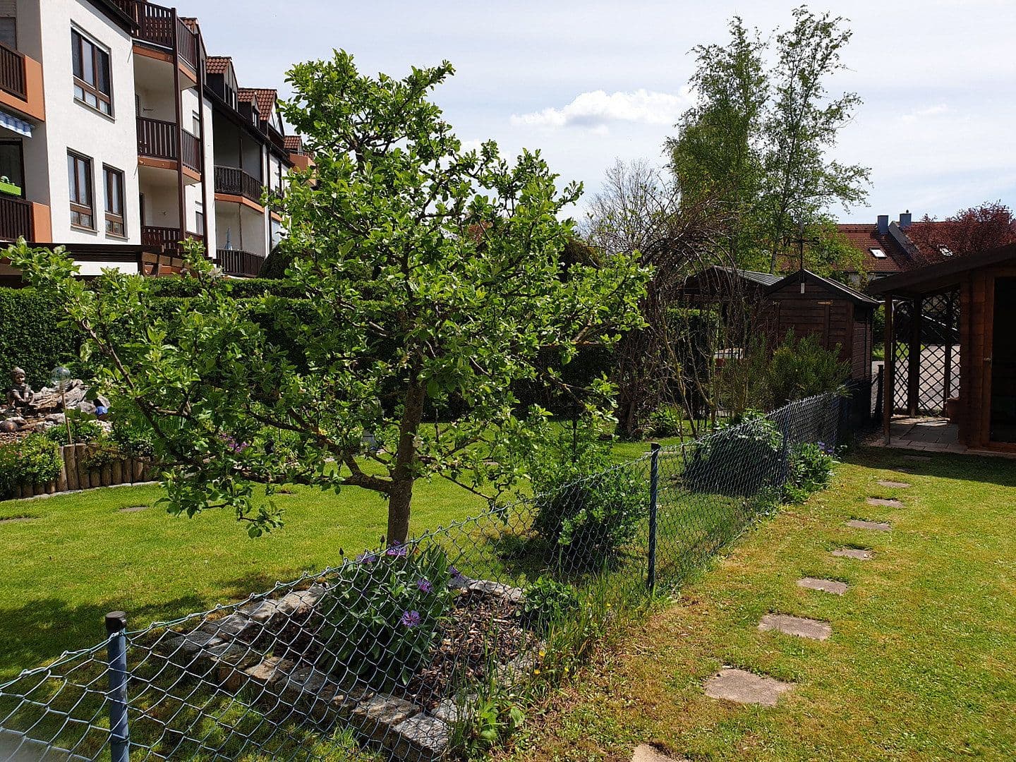 Pronájem bytu 1+1 47 m², Edith-Stein-Strasse 14, Unterschleissheim, Bavorsko Pronájem bytu 1+1 47 m², Edith-Stein-Strasse 14, Unterschleissheim, Bavorsko