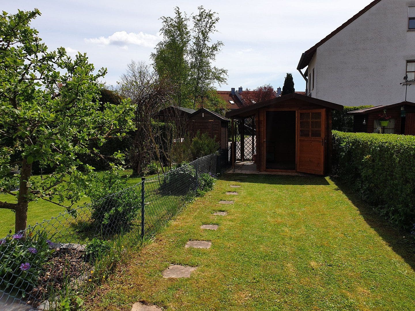 Pronájem bytu 1+1 47 m², Edith-Stein-Strasse 14, Unterschleissheim, Bavorsko Pronájem bytu 1+1 47 m², Edith-Stein-Strasse 14, Unterschleissheim, Bavorsko