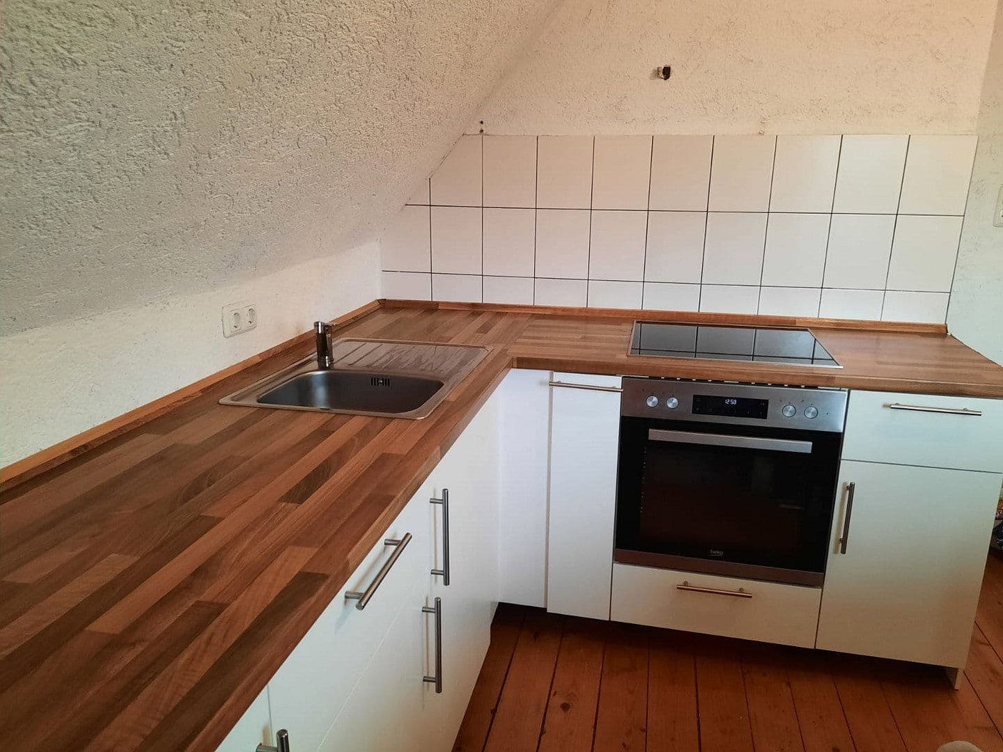 Pronájem bytu 2+1 35 m², An der Ruh 5, Wallhausen, Porýní-Falc Pronájem bytu 2+1 35 m², An der Ruh 5, Wallhausen, Porýní-Falc