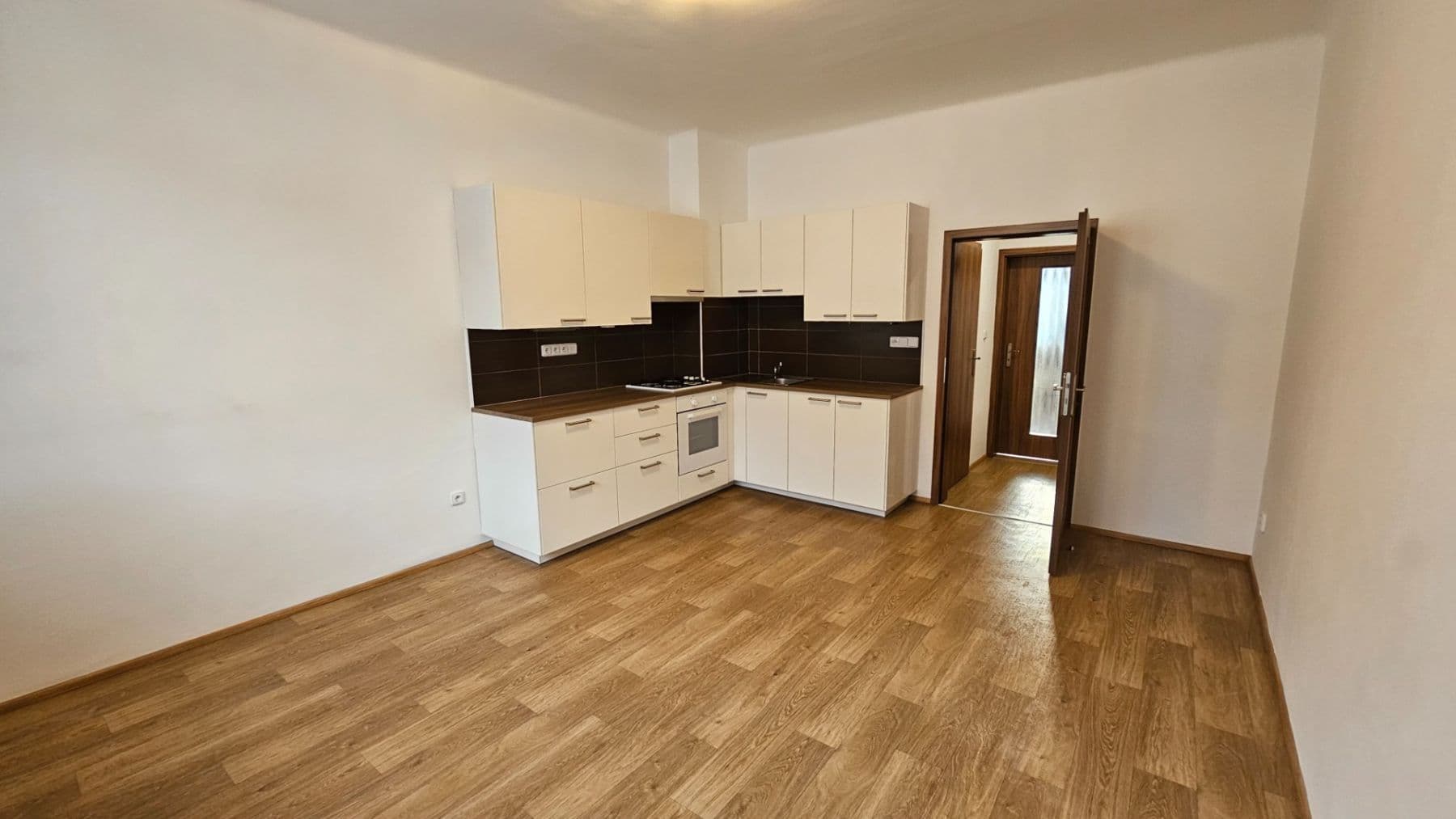 Pronájem bytu 2+kk 40 m², Spáčilova, Brno, Jihomoravský kraj Pronájem bytu 2+kk 40 m², Spáčilova, Brno, Jihomoravský kraj