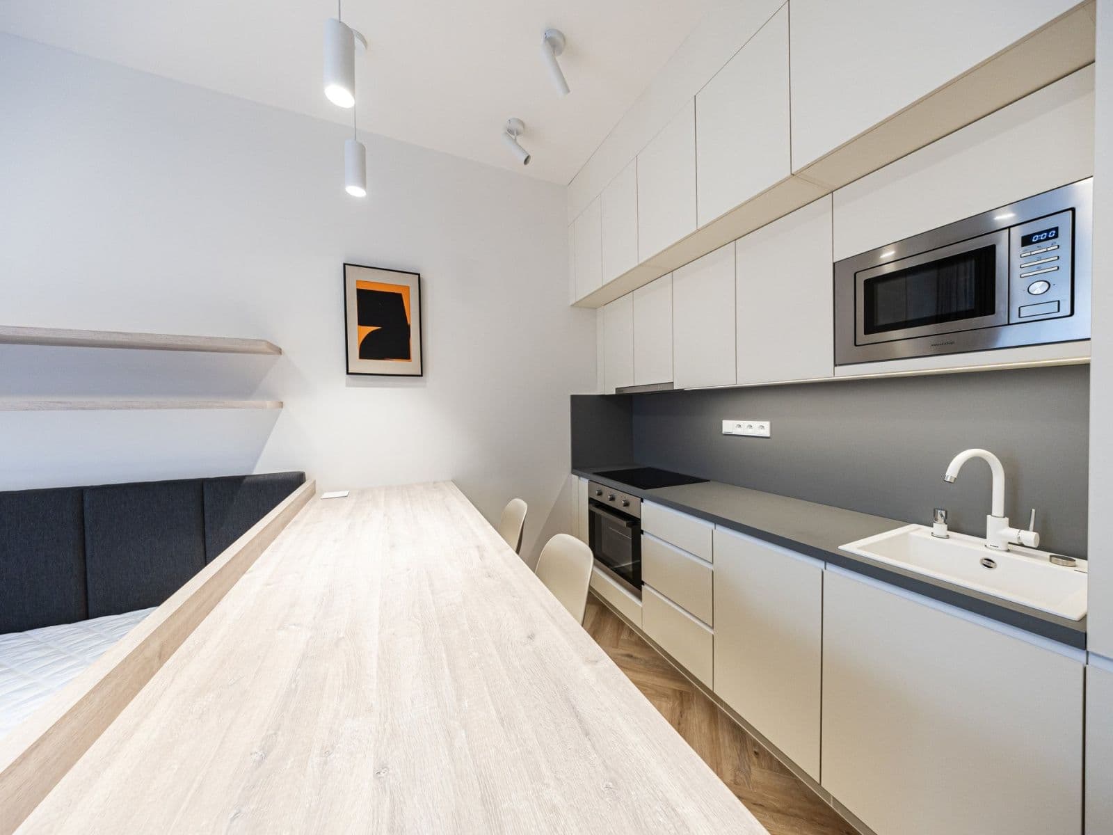 Pronájem bytu 1+kk 28 m², Sázavská, Praha, Praha Pronájem bytu 1+kk 28 m², Sázavská, Praha, Praha