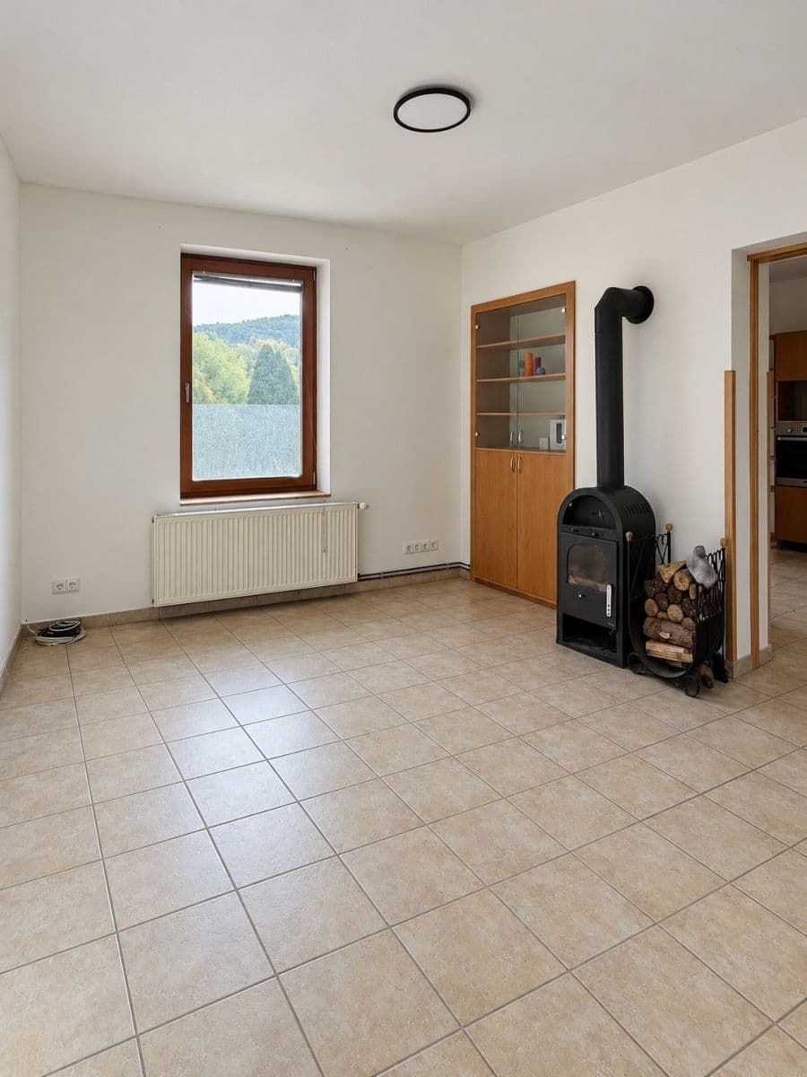 Pronájem bytu 2+1 100 m², V chaloupkách, Lety, Středočeský kraj Pronájem bytu 2+1 100 m², V chaloupkách, Lety, Středočeský kraj