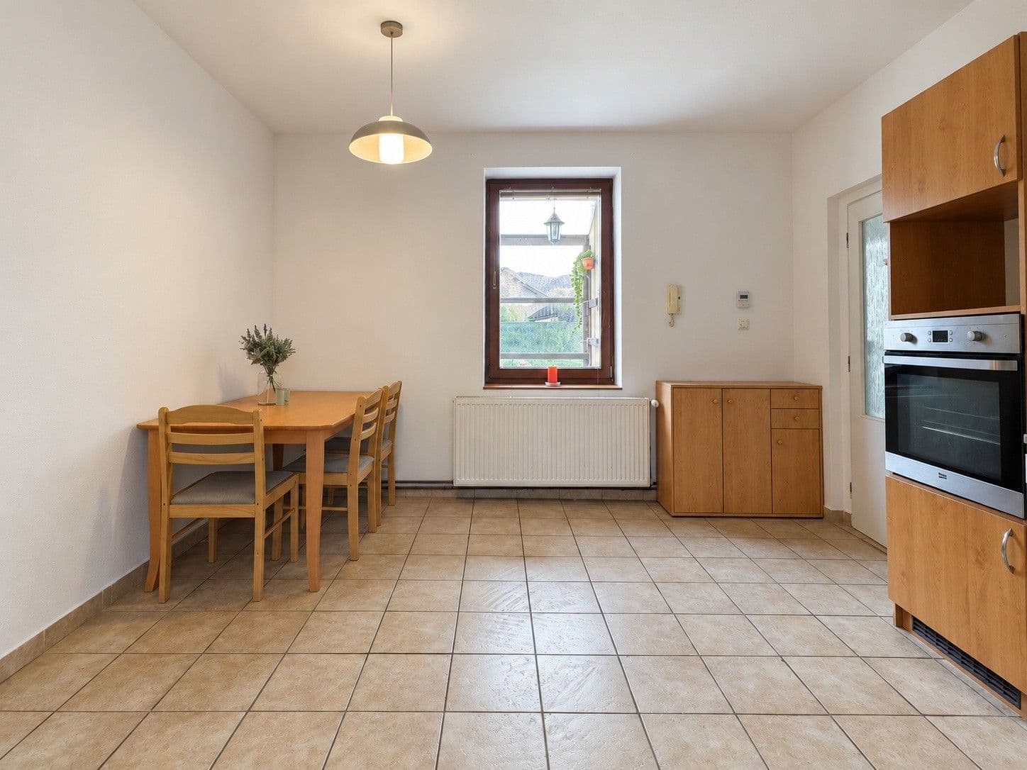 Pronájem bytu 2+1 100 m², V chaloupkách, Lety, Středočeský kraj Pronájem bytu 2+1 100 m², V chaloupkách, Lety, Středočeský kraj