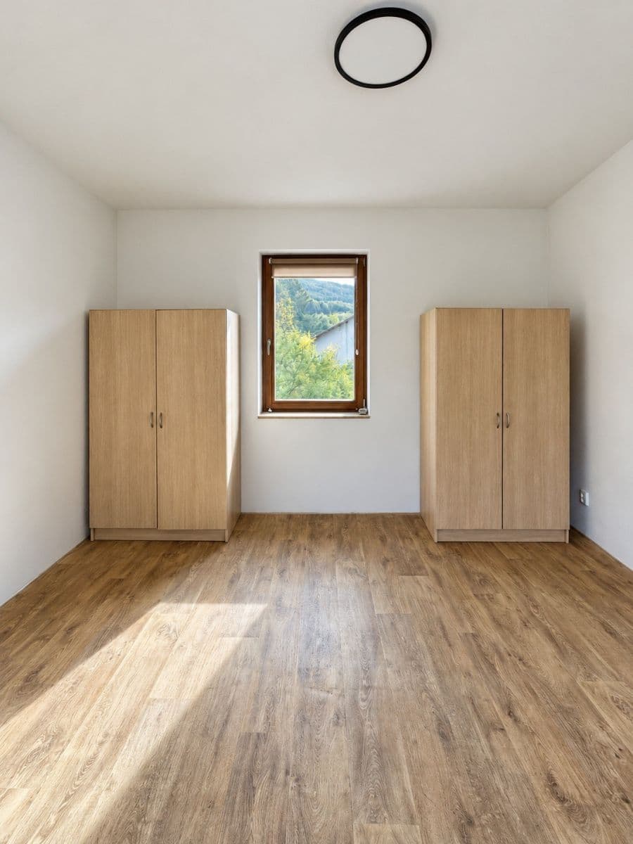 Pronájem bytu 2+1 73 m², V chaloupkách, Lety, Středočeský kraj Pronájem bytu 2+1 73 m², V chaloupkách, Lety, Středočeský kraj