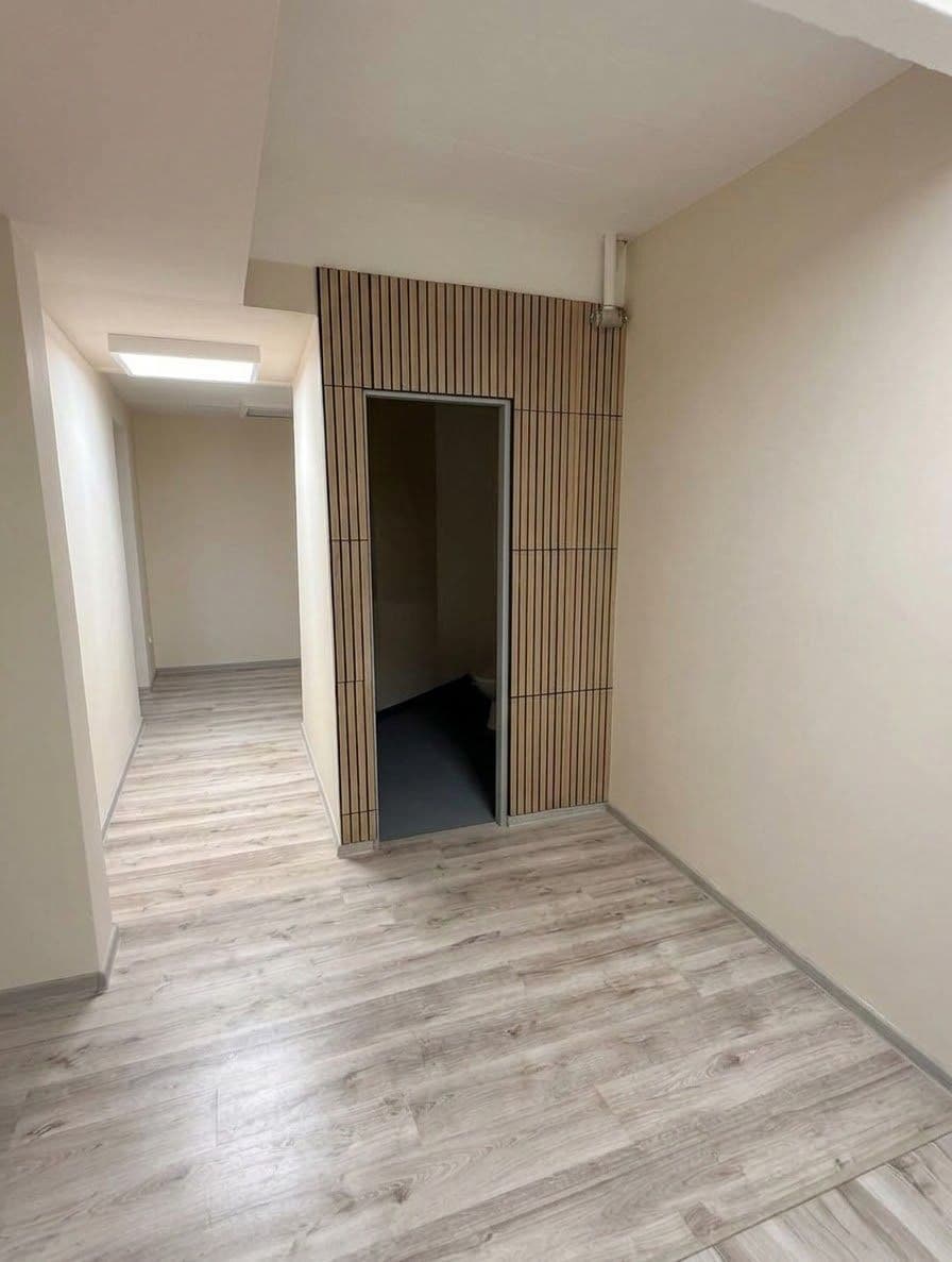 Pronájem nebytového prostoru 90 m², Slovinská, Praha, Praha Pronájem nebytového prostoru 90 m², Slovinská, Praha, Praha