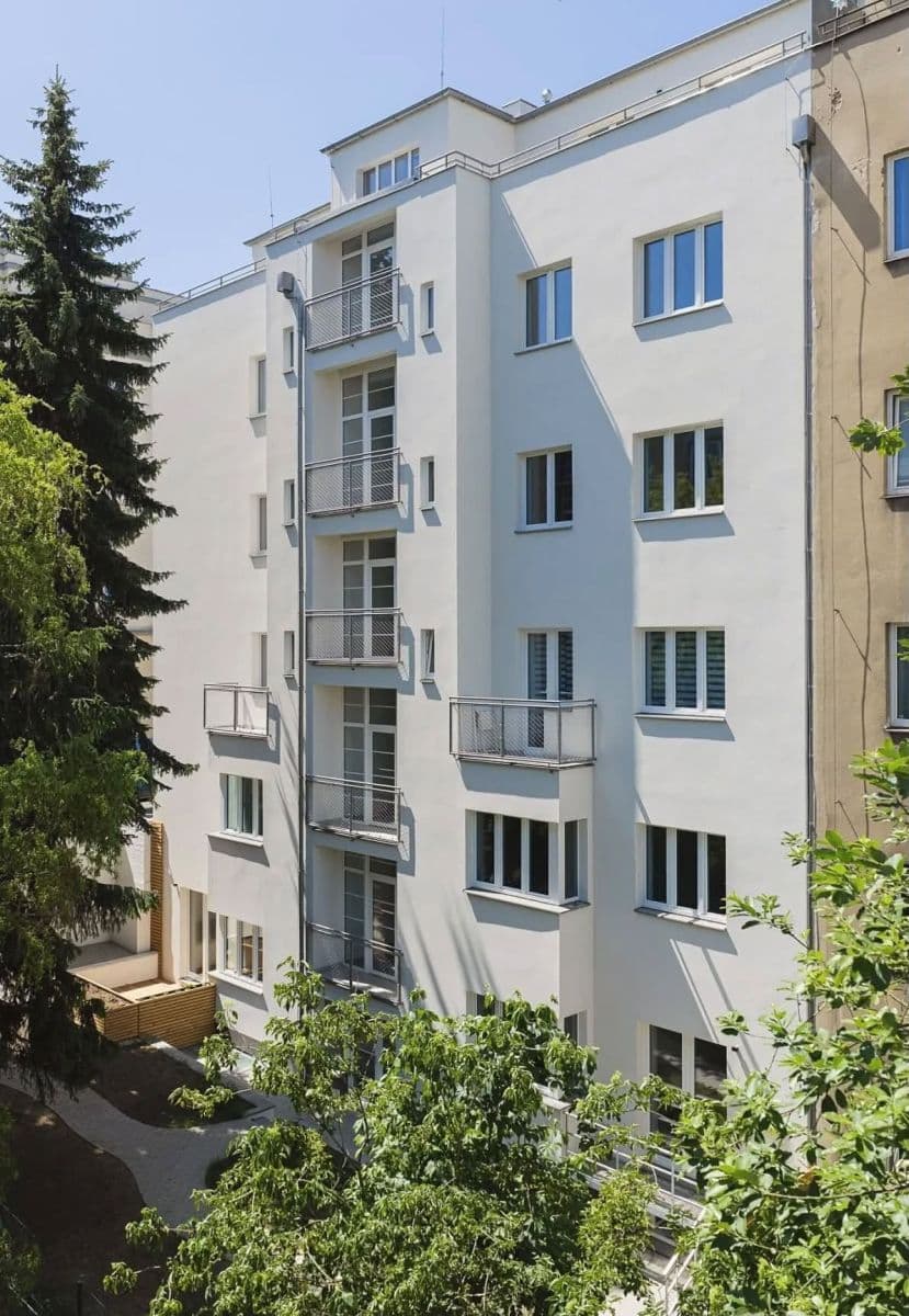 Prodej bytu 2+kk 56 m², Mládeže, Praha, Praha Prodej bytu 2+kk 56 m², Mládeže, Praha, Praha