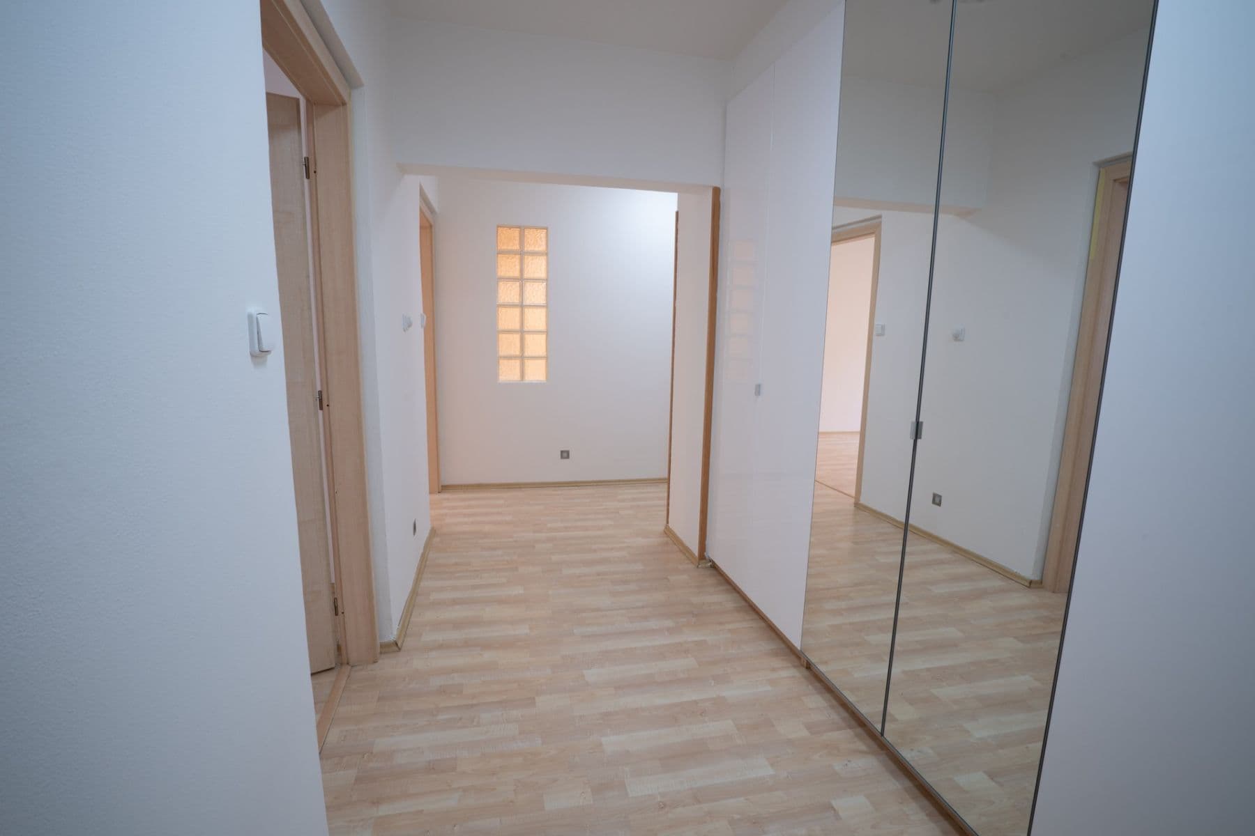 Pronájem bytu 3+1 83 m², Milíčova, Ostrava, Moravskoslezský kraj Pronájem bytu 3+1 83 m², Milíčova, Ostrava, Moravskoslezský kraj