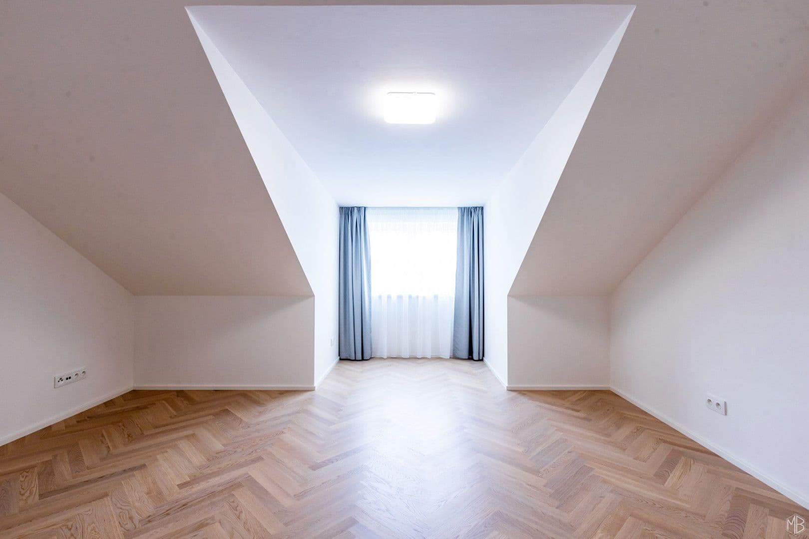 Pronájem bytu 2+kk 65 m², 5. května, Praha, Praha Pronájem bytu 2+kk 65 m², 5. května, Praha, Praha