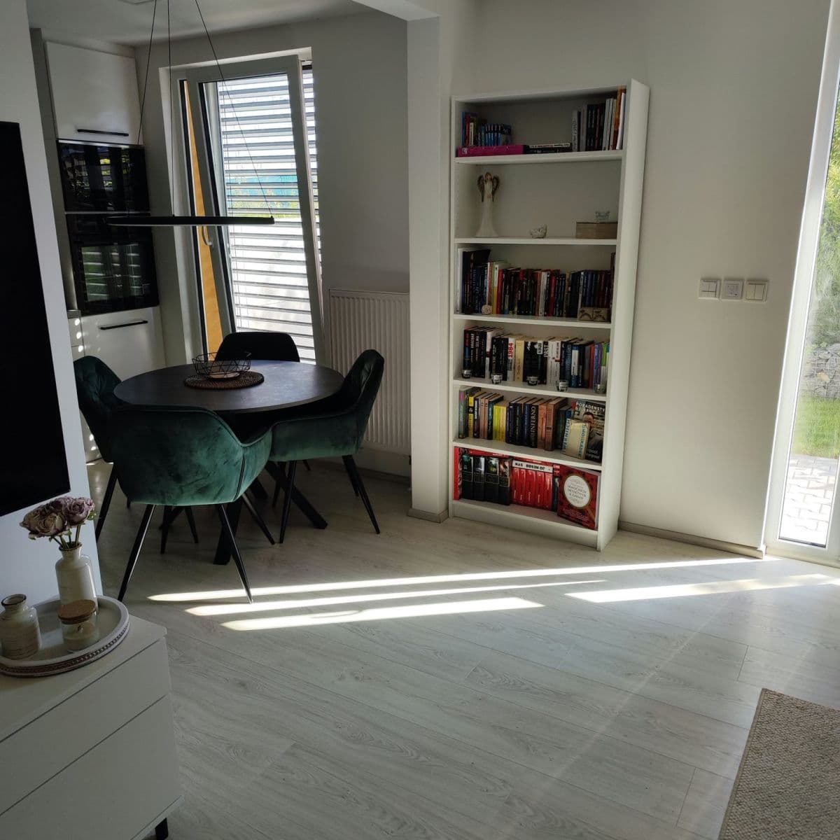 Prodej bytu 2+kk 54 m², Pražská, Nehvizdy, Středočeský kraj Prodej bytu 2+kk 54 m², Pražská, Nehvizdy, Středočeský kraj