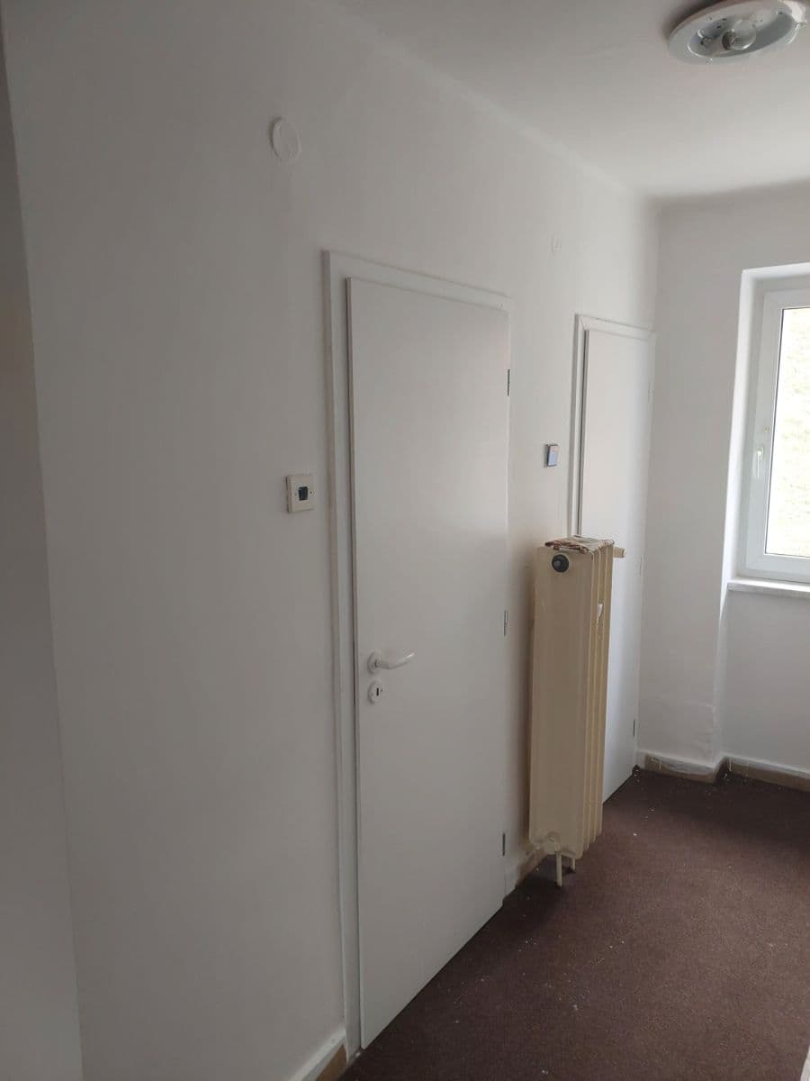 Pronájem bytu 2+1 65 m², Klínovecká, Ostrov, Karlovarský kraj Pronájem bytu 2+1 65 m², Klínovecká, Ostrov, Karlovarský kraj