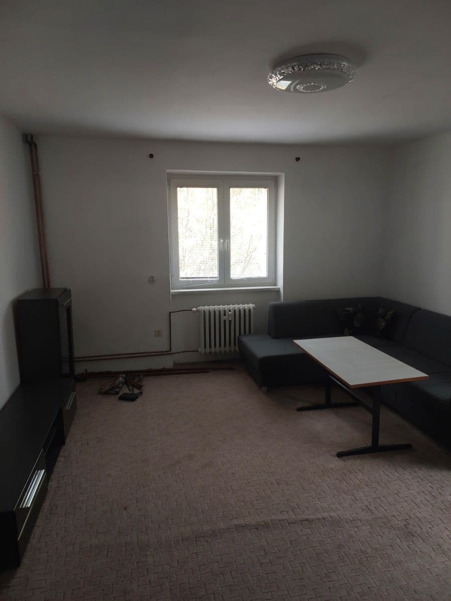 Pronájem bytu 2+1 65 m², Klínovecká, Ostrov, Karlovarský kraj Pronájem bytu 2+1 65 m², Klínovecká, Ostrov, Karlovarský kraj