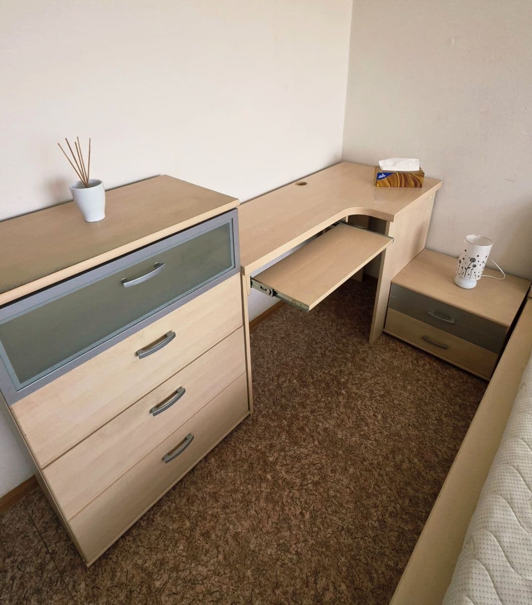 Pronájem bytu 2+kk 58 m², Vojtěcha Lanny, Kladno, Středočeský kraj Pronájem bytu 2+kk 58 m², Vojtěcha Lanny, Kladno, Středočeský kraj