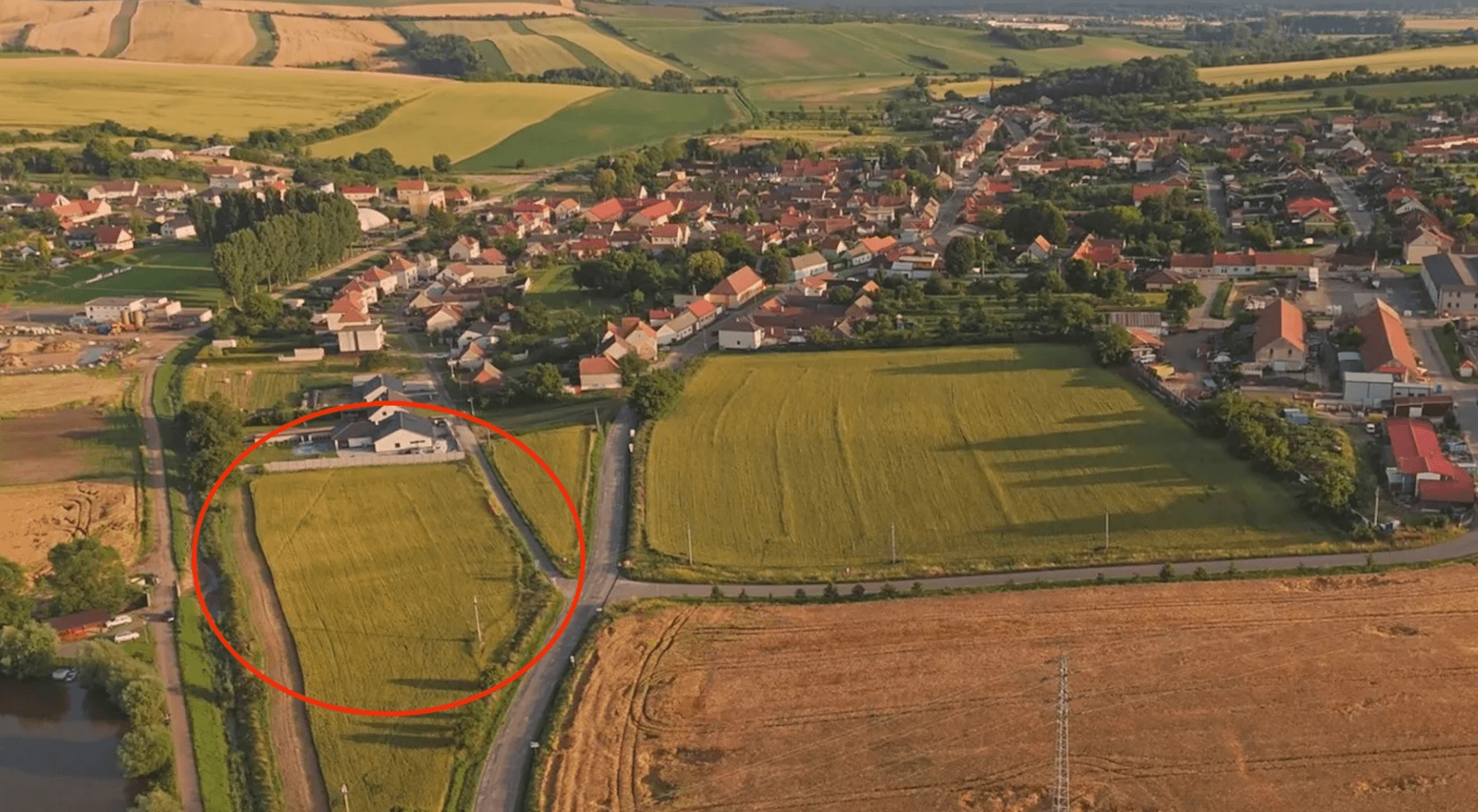 Prodej pozemku 7.073 m², Těmice, Jihomoravský kraj Prodej pozemku 7.073 m², Těmice, Jihomoravský kraj
