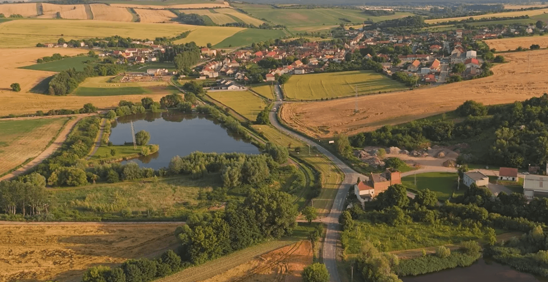 Prodej pozemku 7.073 m², Těmice, Jihomoravský kraj Prodej pozemku 7.073 m², Těmice, Jihomoravský kraj