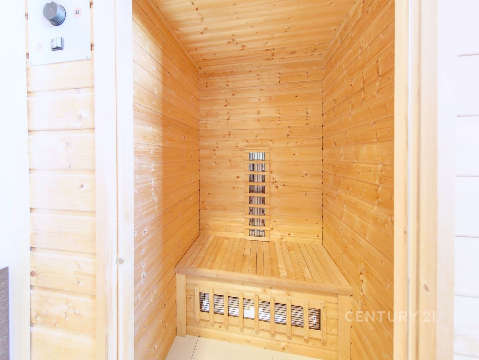 Prodej bytu 5+kk 120 m², Československého exilu, Praha, Praha Prodej bytu 5+kk 120 m², Československého exilu, Praha, Praha