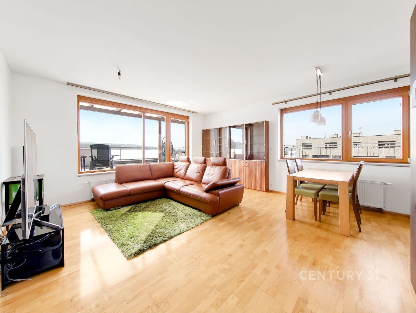 Prodej bytu 5+kk 120 m², Československého exilu, Praha, Praha Prodej bytu 5+kk 120 m², Československého exilu, Praha, Praha