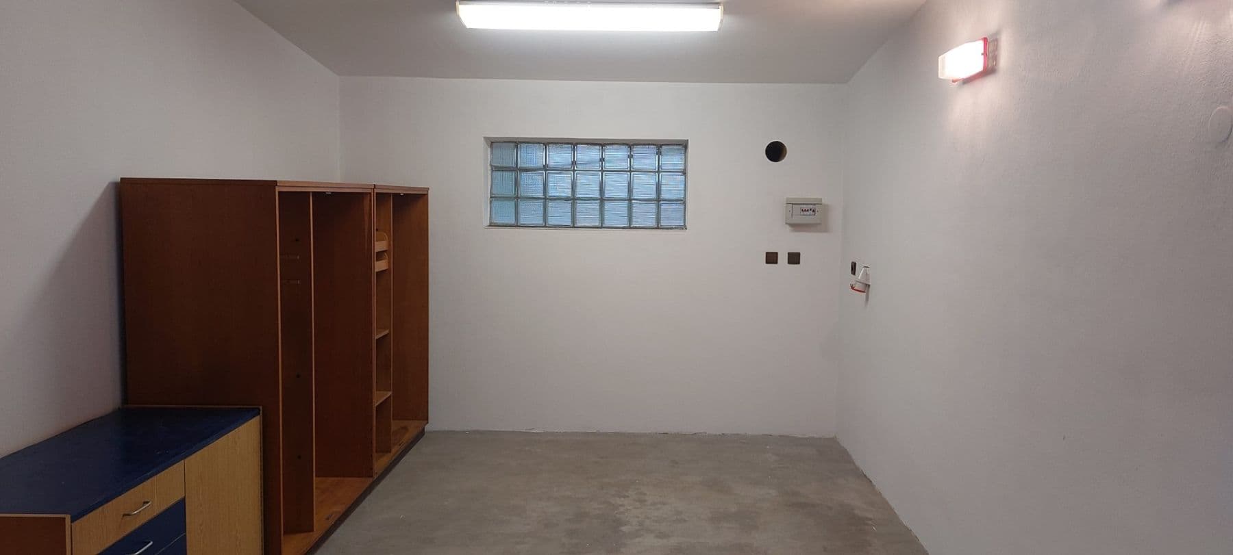 Pronájem garáže 18 m², Starý Plzenec, Plzeňský kraj Pronájem garáže 18 m², Starý Plzenec, Plzeňský kraj