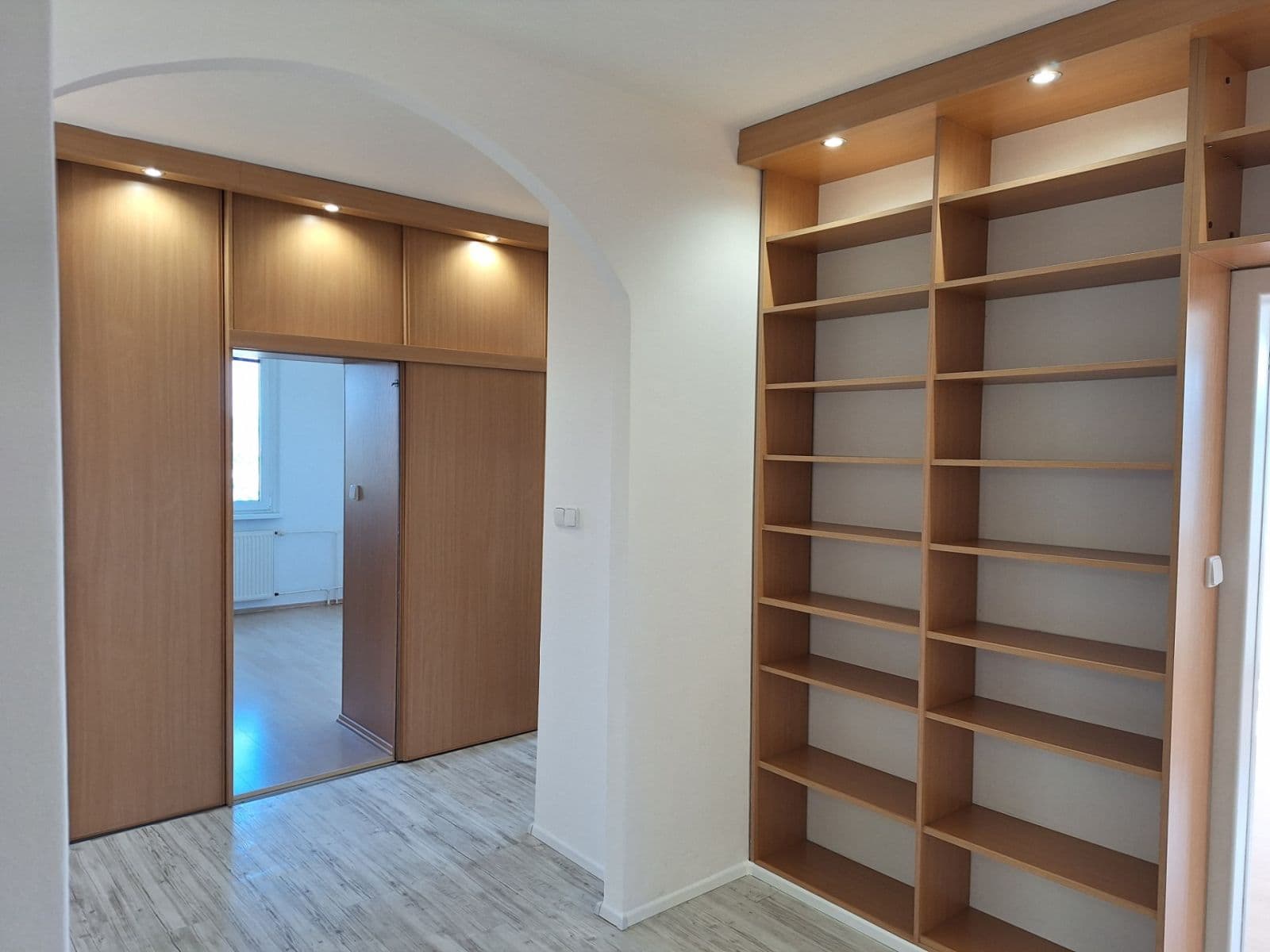 Pronájem bytu 3+1 85 m², Slunečná, Zlín, Zlínský kraj Pronájem bytu 3+1 85 m², Slunečná, Zlín, Zlínský kraj