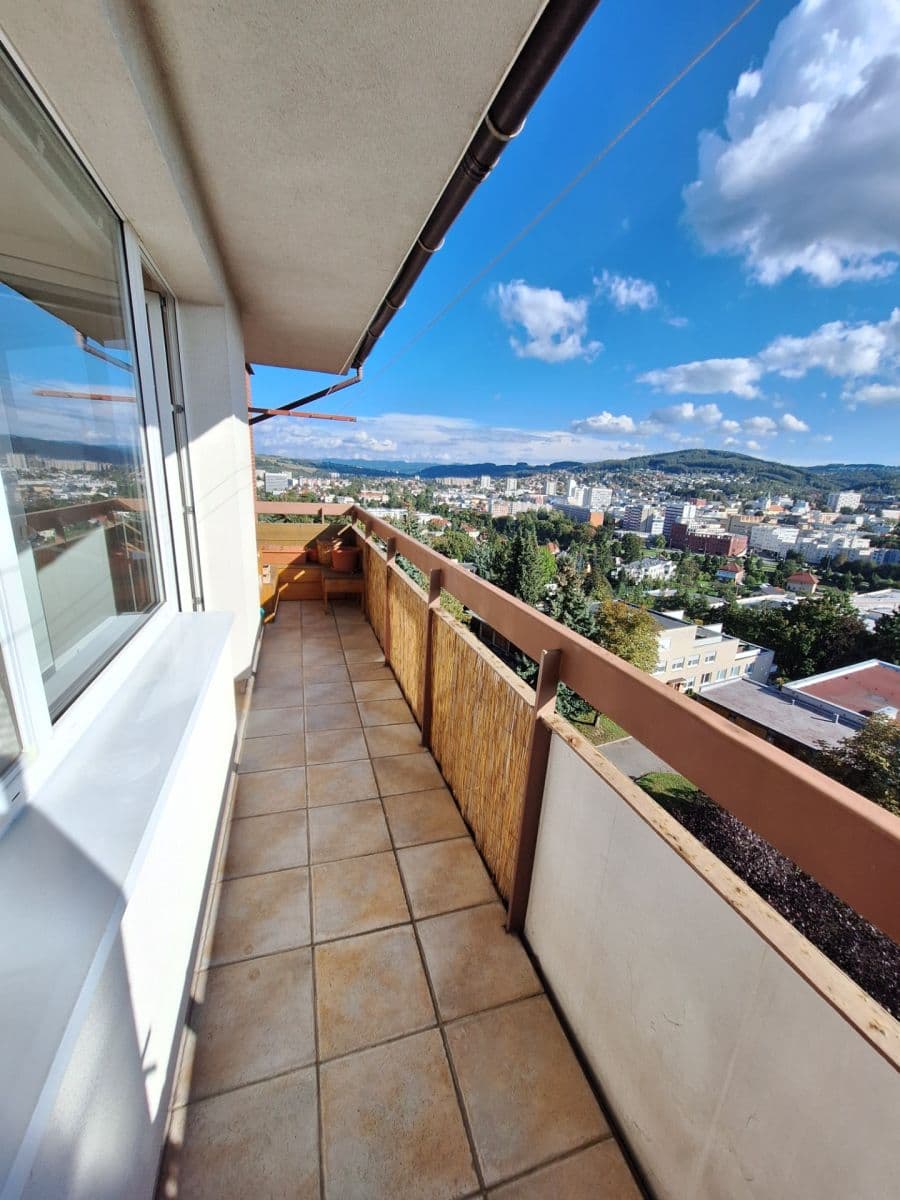 Pronájem bytu 3+1 85 m², Slunečná, Zlín, Zlínský kraj Pronájem bytu 3+1 85 m², Slunečná, Zlín, Zlínský kraj