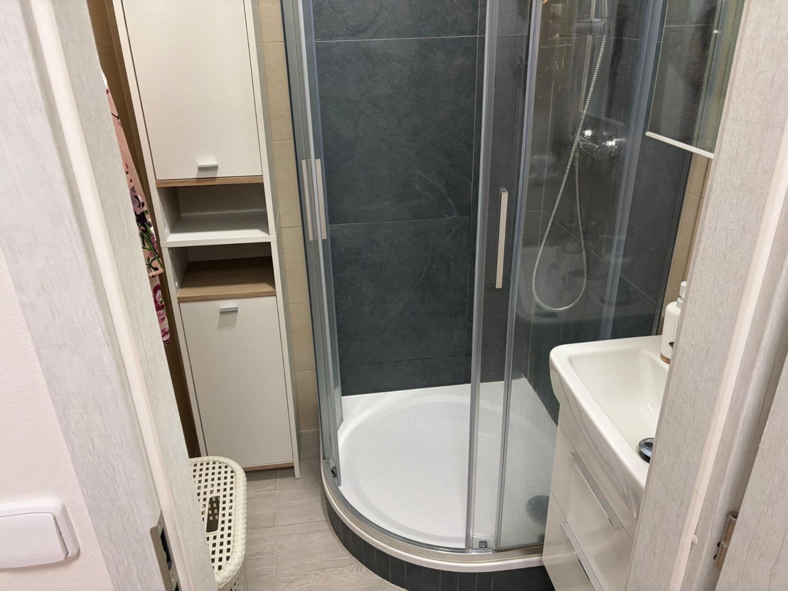 Pronájem bytu 2+1 51 m², V Úžlabině, Praha, Praha Pronájem bytu 2+1 51 m², V Úžlabině, Praha, Praha