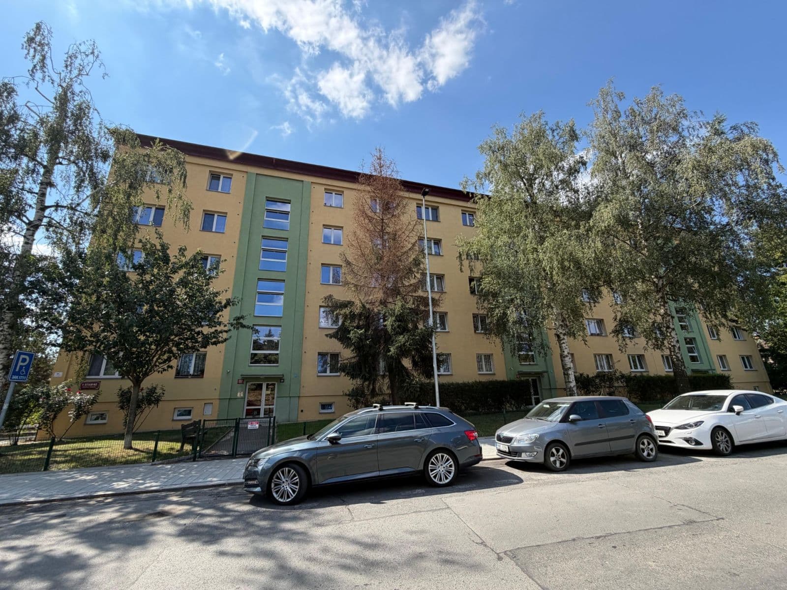 Pronájem bytu 2+1 51 m², V Úžlabině, Praha, Praha Pronájem bytu 2+1 51 m², V Úžlabině, Praha, Praha