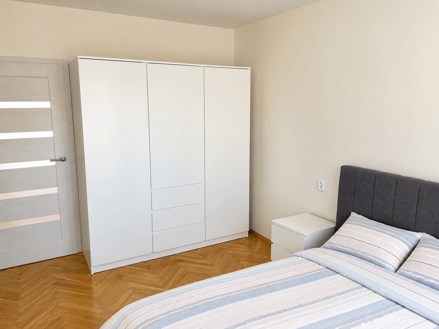 Pronájem bytu 2+1 51 m², V Úžlabině, Praha, Praha Pronájem bytu 2+1 51 m², V Úžlabině, Praha, Praha