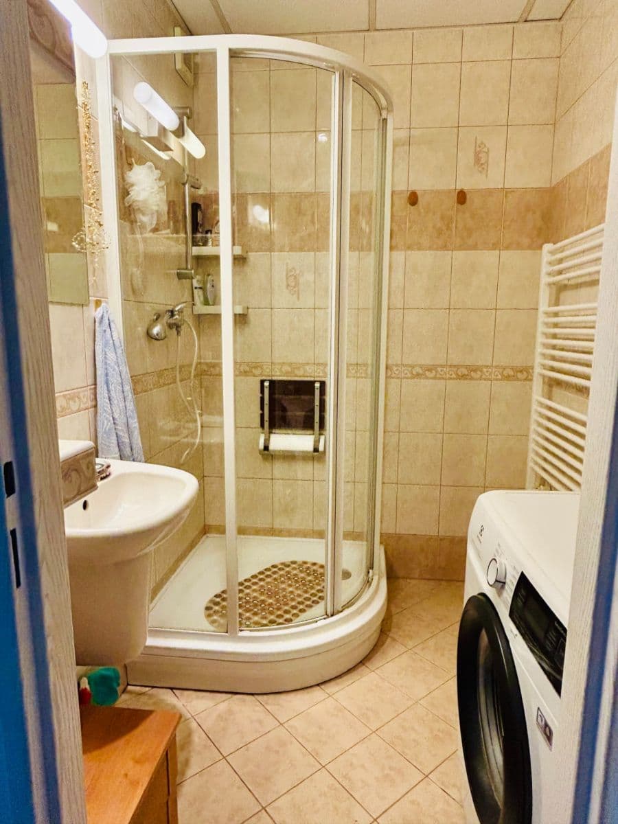 Prodej bytu 3+1 73 m², Okružní, Orlová, Moravskoslezský kraj Prodej bytu 3+1 73 m², Okružní, Orlová, Moravskoslezský kraj