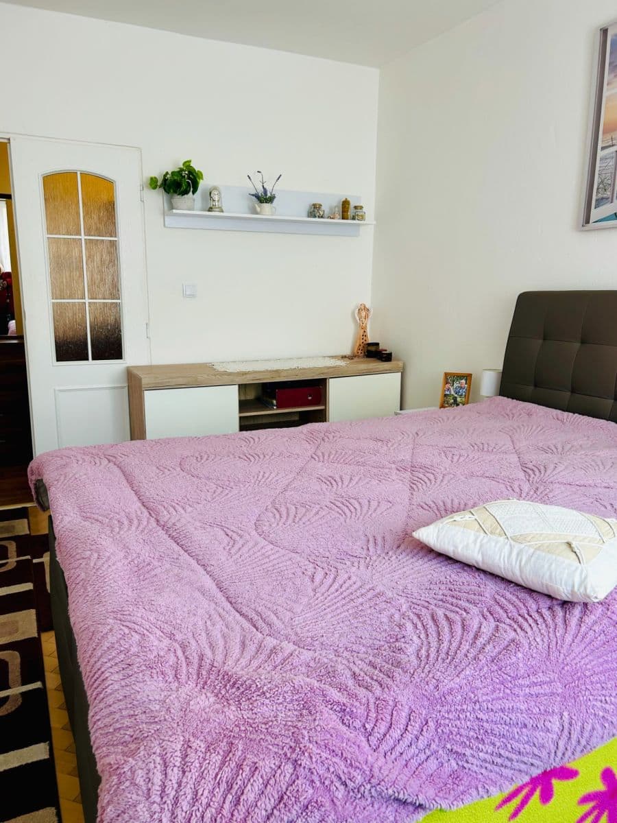 Prodej bytu 3+1 73 m², Okružní, Orlová, Moravskoslezský kraj Prodej bytu 3+1 73 m², Okružní, Orlová, Moravskoslezský kraj