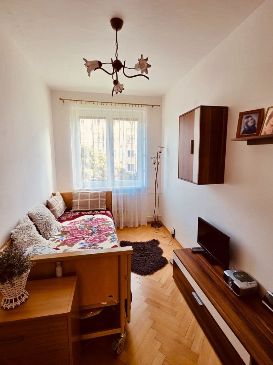 Prodej bytu 3+1 73 m², Okružní, Orlová, Moravskoslezský kraj Prodej bytu 3+1 73 m², Okružní, Orlová, Moravskoslezský kraj