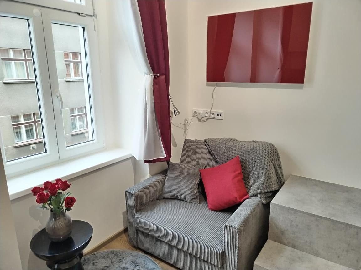 Pronájem bytu 1+kk 22 m², Milíčova, Praha, Praha Pronájem bytu 1+kk 22 m², Milíčova, Praha, Praha