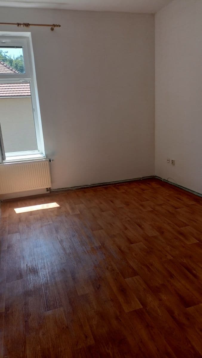 Pronájem bytu 3+1 65 m², Osvobození, Adamov, Jihomoravský kraj Pronájem bytu 3+1 65 m², Osvobození, Adamov, Jihomoravský kraj