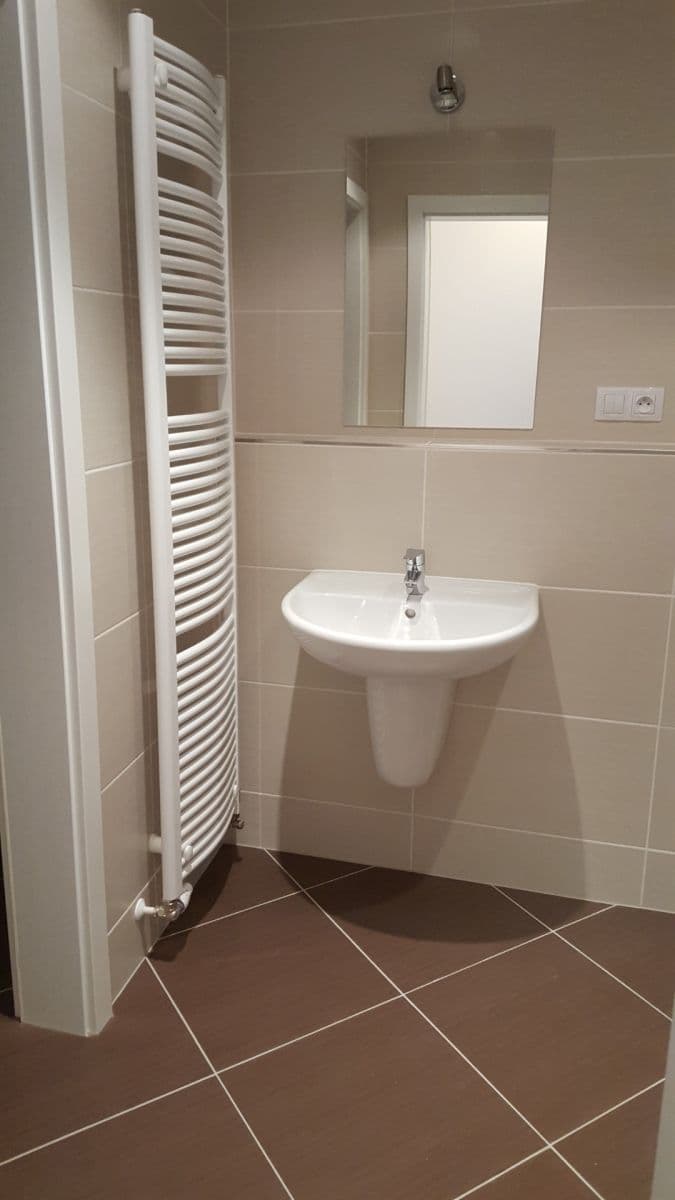 Pronájem bytu 1+kk 37 m², Hornoměcholupská, Praha, Praha Pronájem bytu 1+kk 37 m², Hornoměcholupská, Praha, Praha