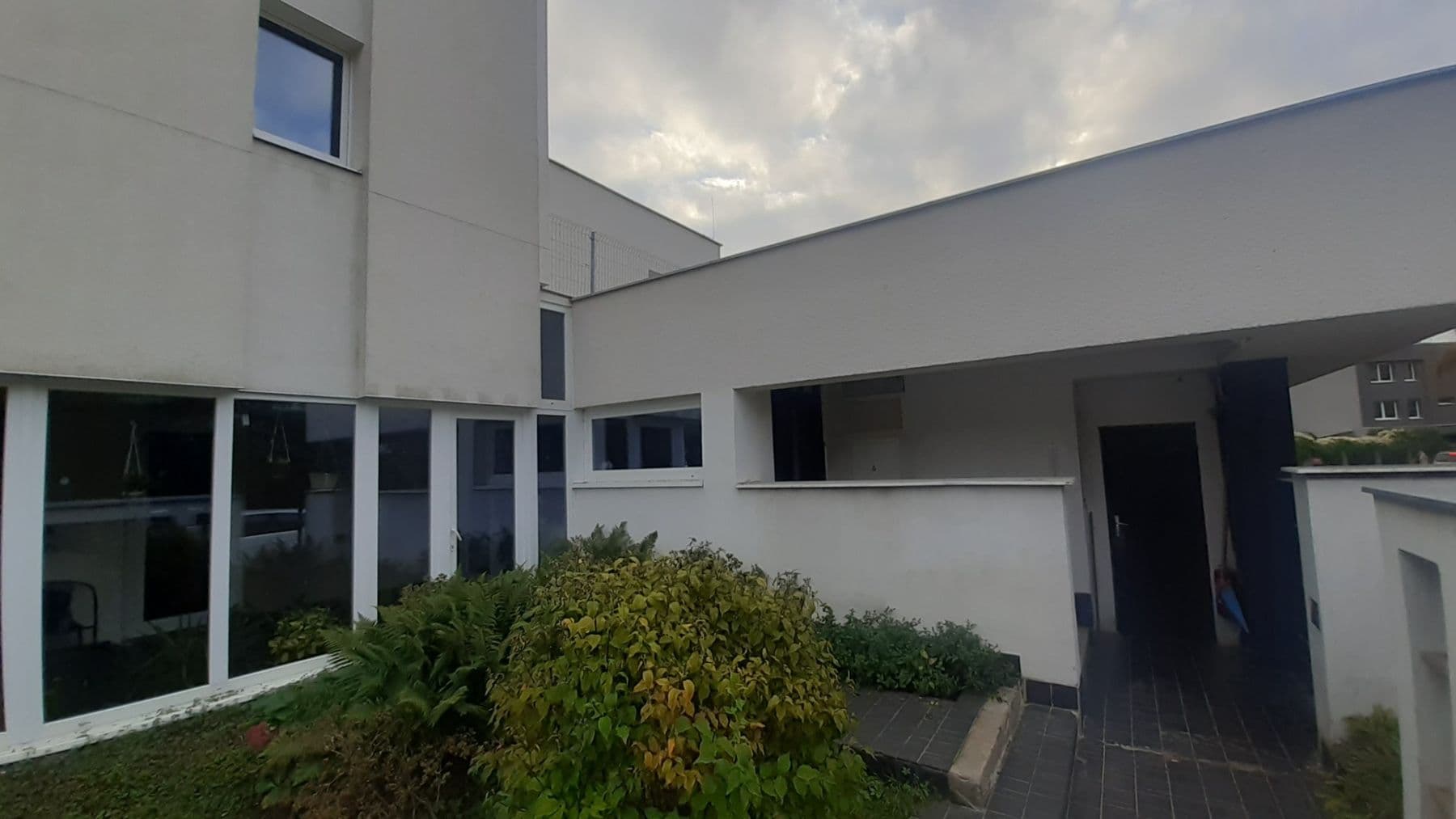 Pronájem bytu 2+1 43 m², Pozdeňská, Praha, Praha Pronájem bytu 2+1 43 m², Pozdeňská, Praha, Praha
