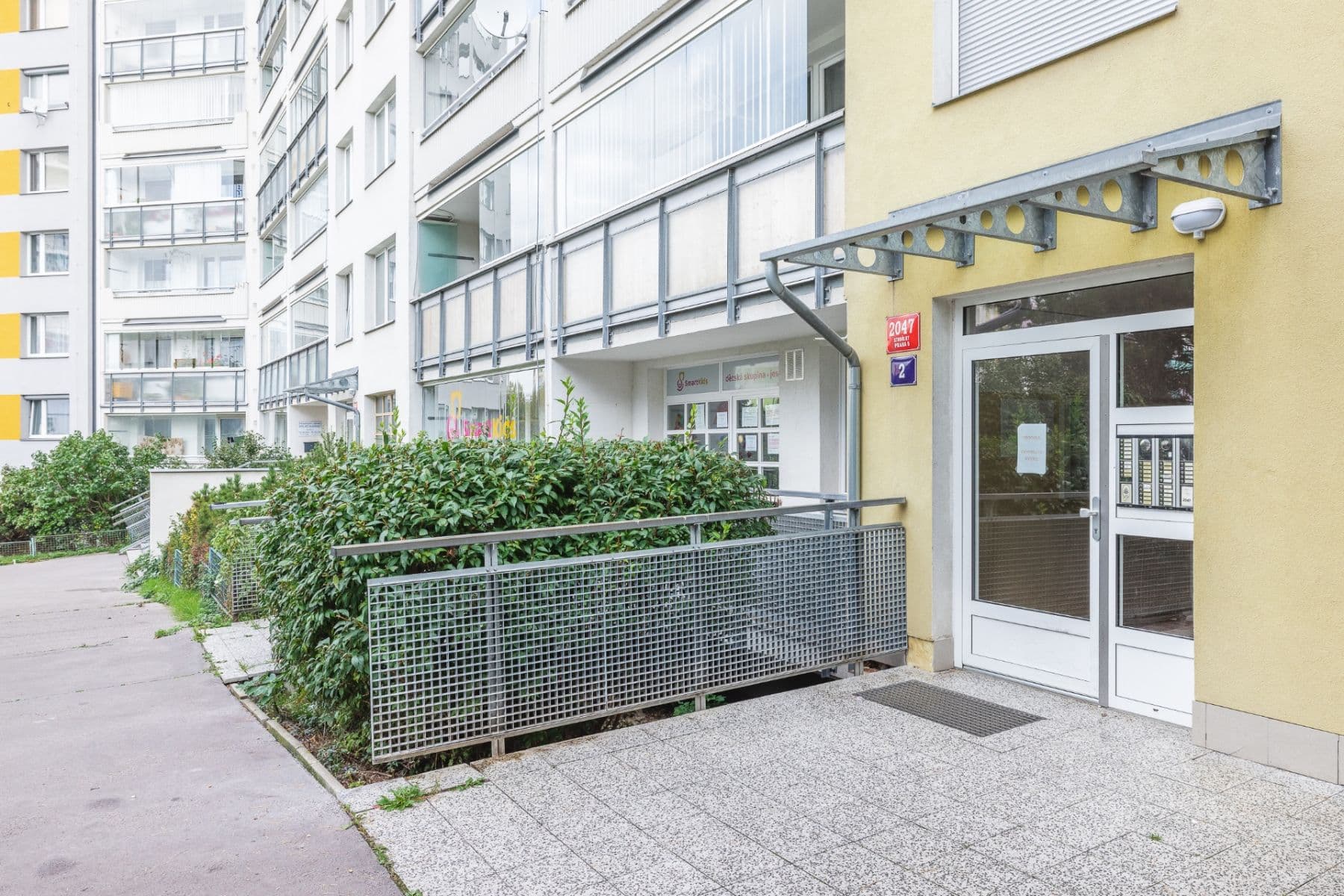 Prodej bytu 2+kk 46 m², U Jezera, Praha, Praha Prodej bytu 2+kk 46 m², U Jezera, Praha, Praha