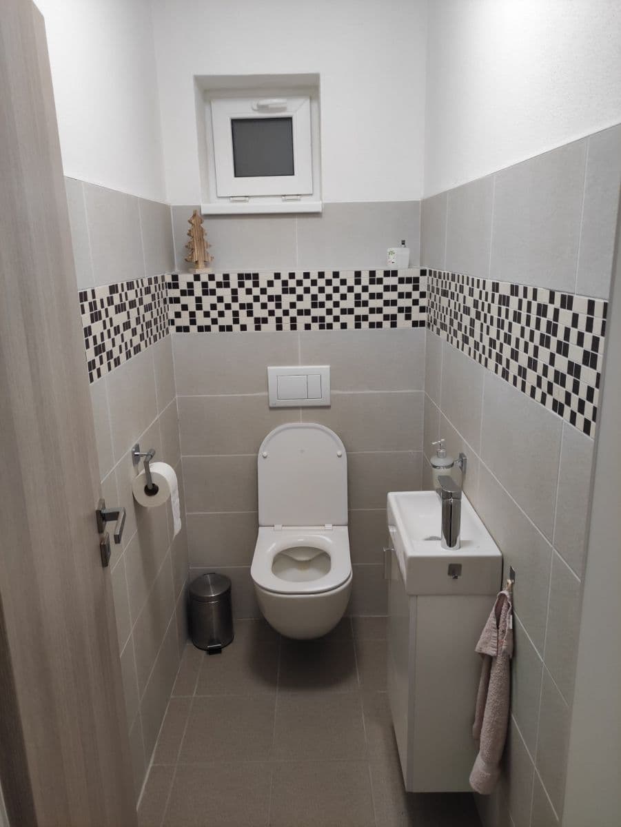 Prodej domu 362 m², pozemek 1.641 m², Strachotice, Jihomoravský kraj Prodej domu 362 m², pozemek 1.641 m², Strachotice, Jihomoravský kraj