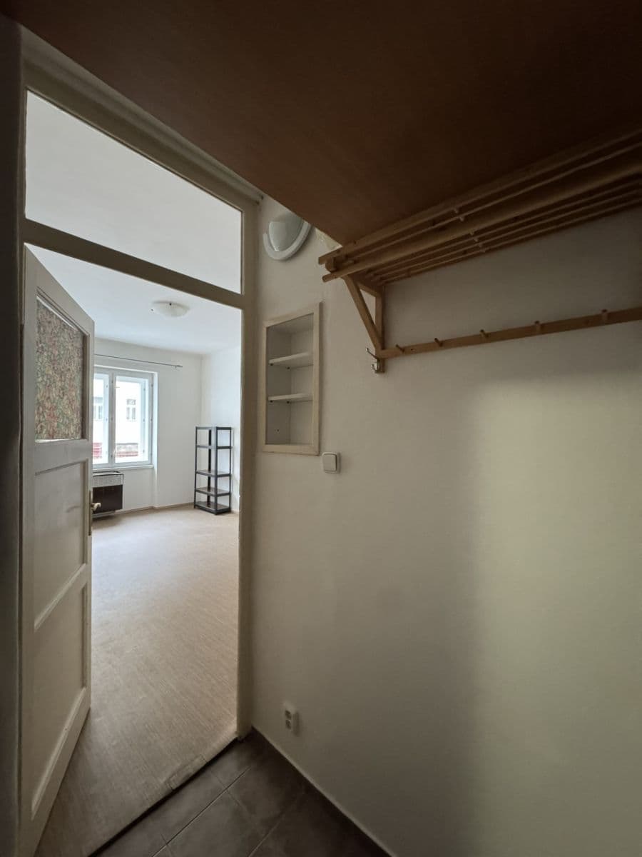 Pronájem bytu Garsoniéra 25 m², Oldřichova, Praha, Praha Pronájem bytu Garsoniéra 25 m², Oldřichova, Praha, Praha