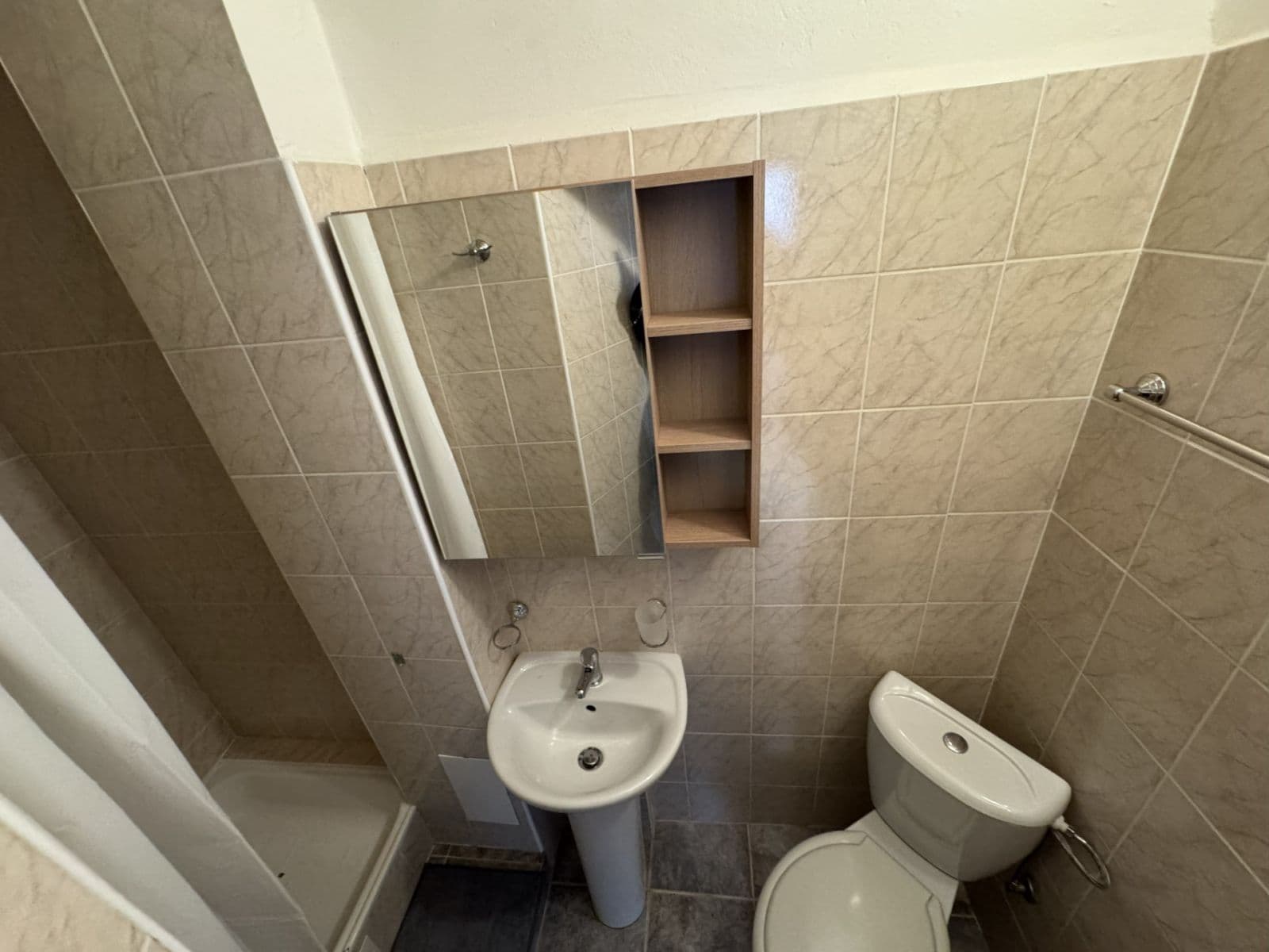 Pronájem bytu Garsoniéra 25 m², Oldřichova, Praha, Praha Pronájem bytu Garsoniéra 25 m², Oldřichova, Praha, Praha
