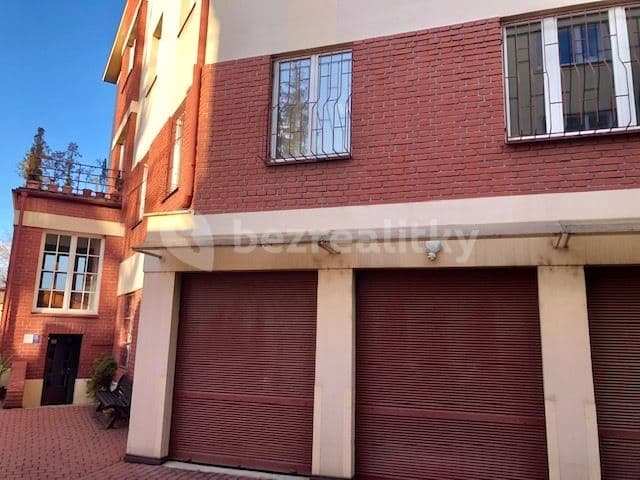 Pronájem bytu 3+1 69 m², Podolská, Praha, Praha Pronájem bytu 3+1 69 m², Podolská, Praha, Praha