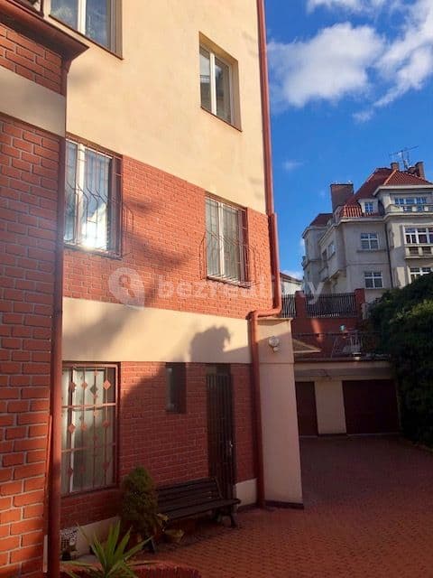 Pronájem bytu 3+1 69 m², Podolská, Praha, Praha Pronájem bytu 3+1 69 m², Podolská, Praha, Praha