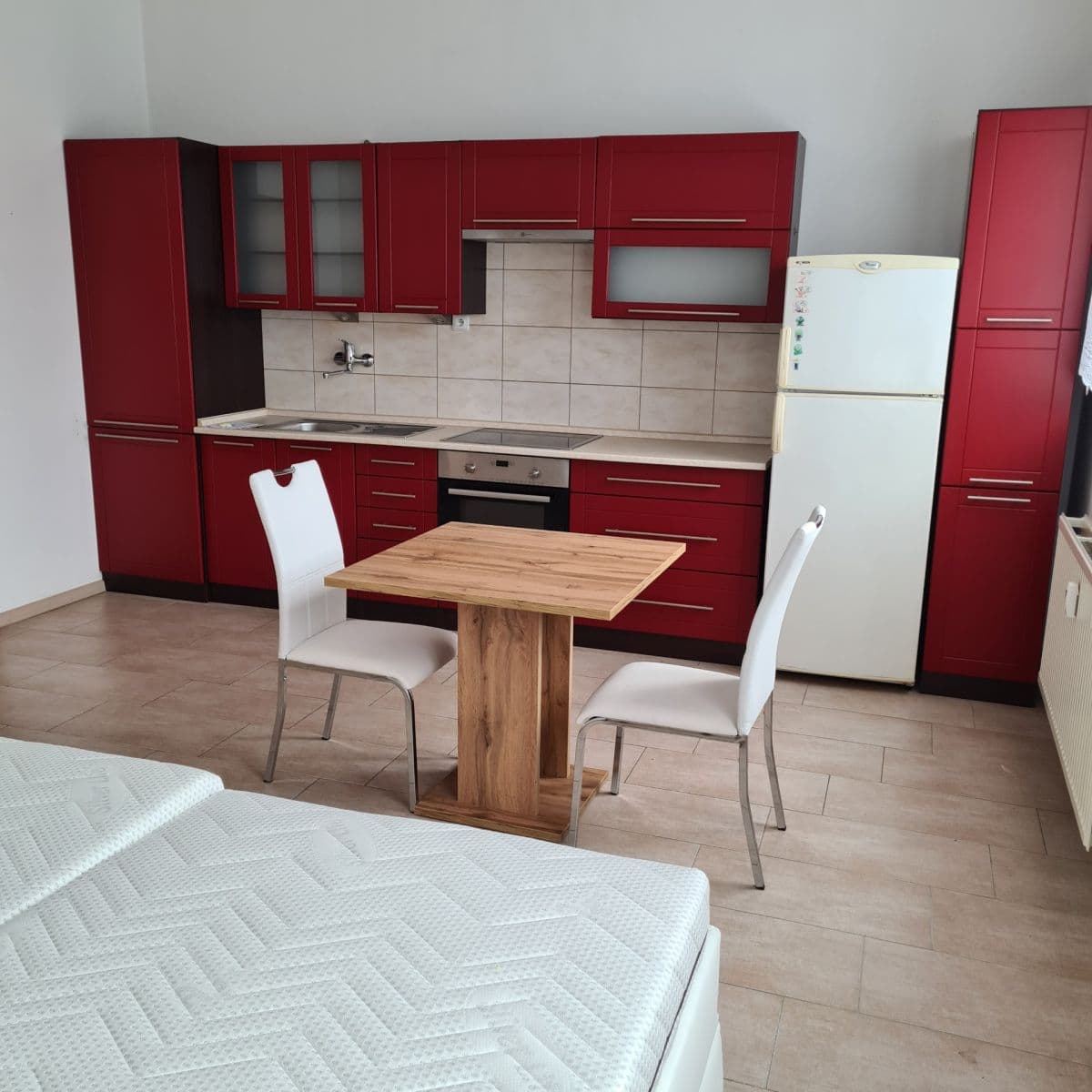 Pronájem bytu 1+kk 37 m², A. Trägera, České Budějovice, Jihočeský kraj Pronájem bytu 1+kk 37 m², A. Trägera, České Budějovice, Jihočeský kraj
