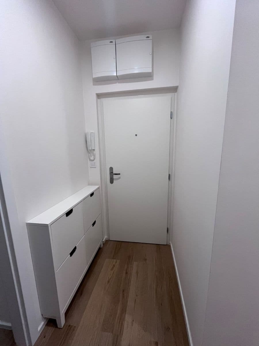 Pronájem bytu 2+kk 42 m², Musílkova, Praha, Praha Pronájem bytu 2+kk 42 m², Musílkova, Praha, Praha