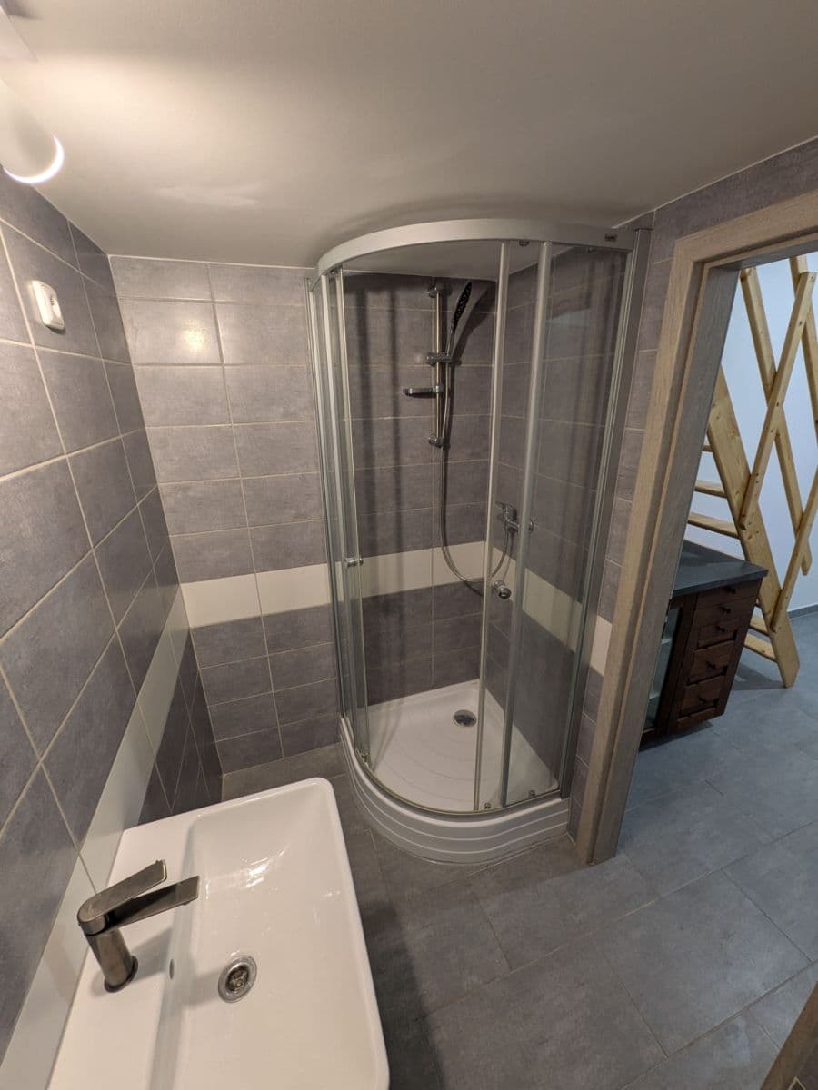 Pronájem nebytového prostoru 15 m², Botanická, Brno, Jihomoravský kraj Pronájem nebytového prostoru 15 m², Botanická, Brno, Jihomoravský kraj