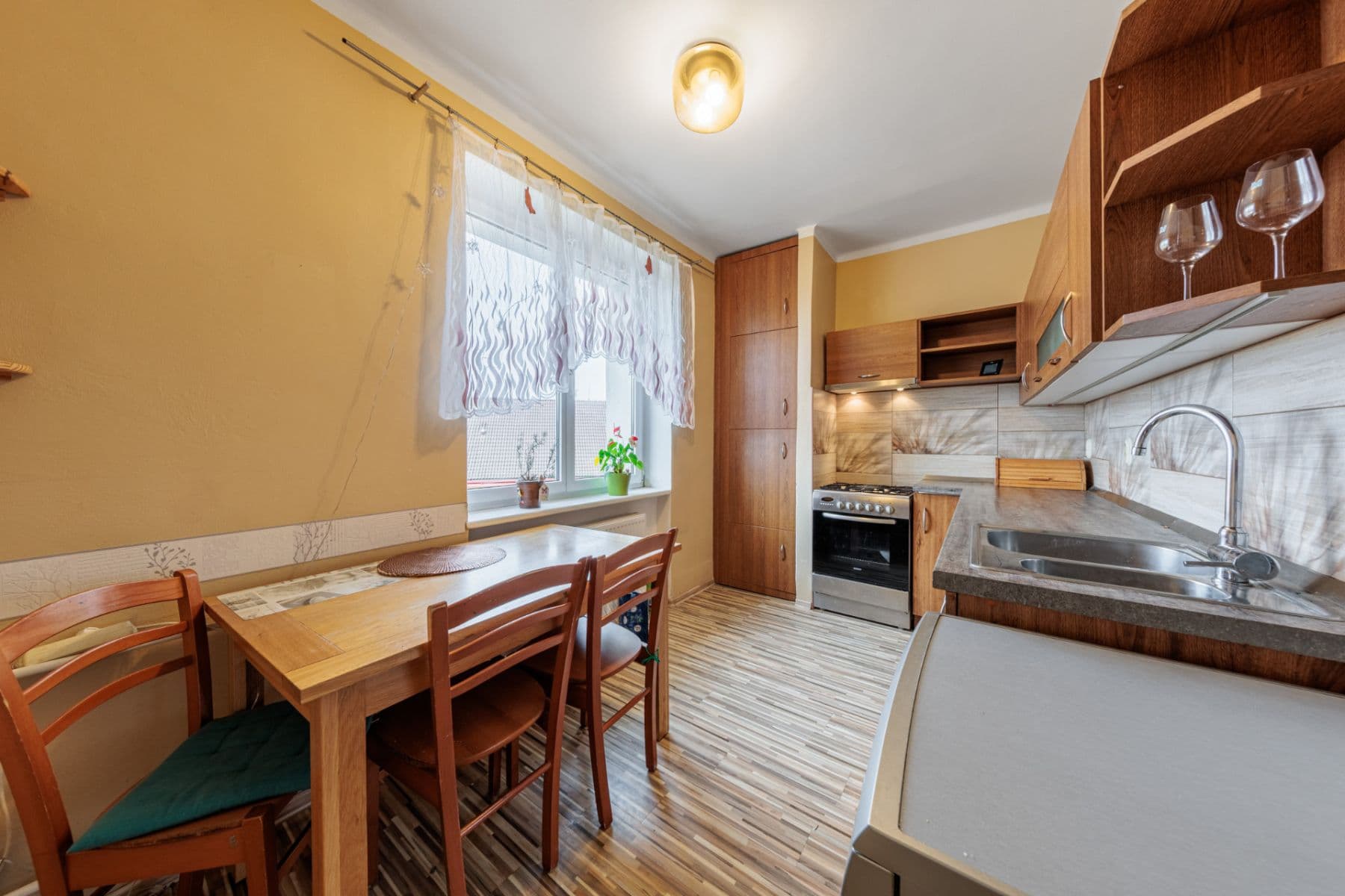 Prodej bytu 4+1 82 m², Sokolovská, Sokolov, Karlovarský kraj Prodej bytu 4+1 82 m², Sokolovská, Sokolov, Karlovarský kraj
